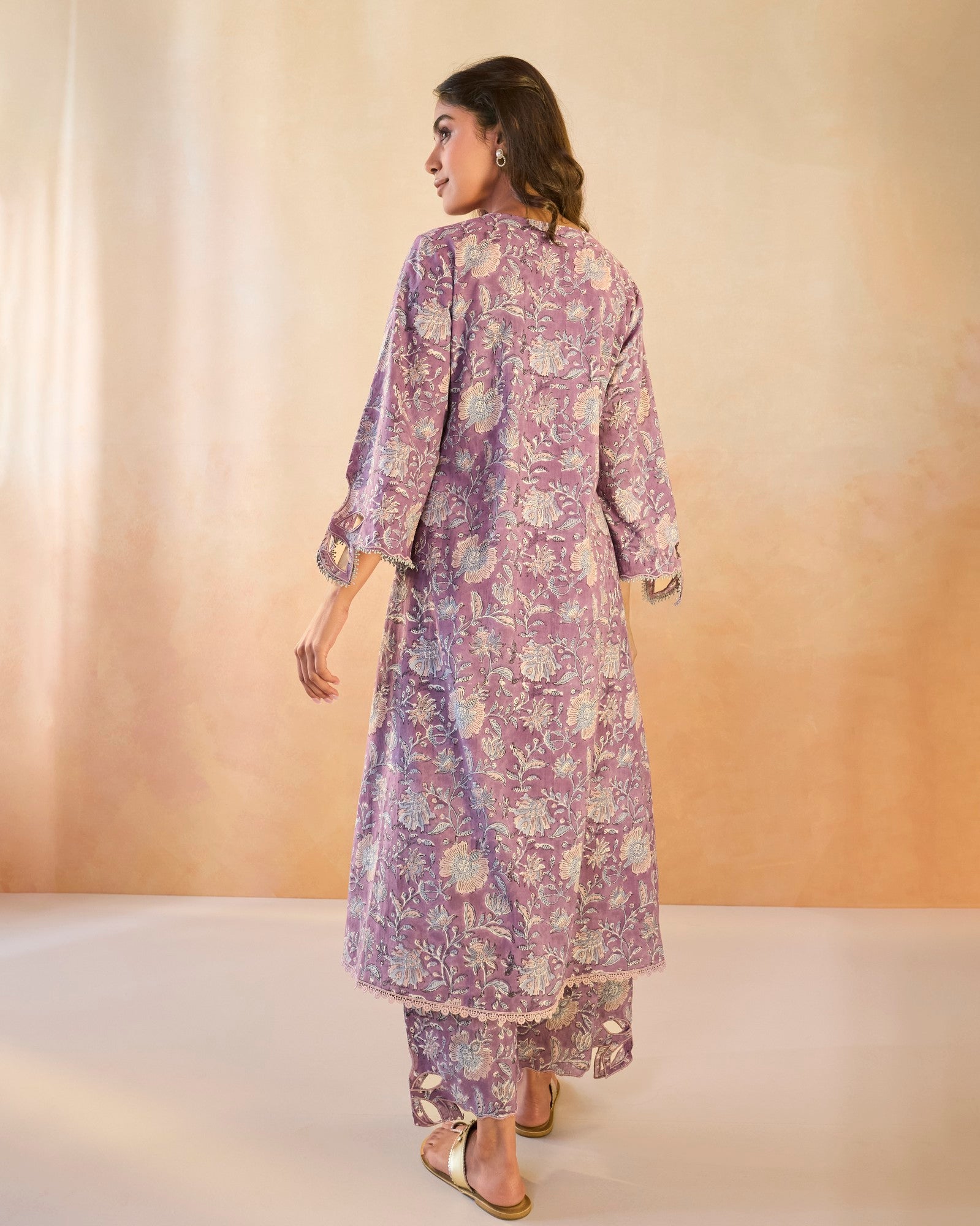 Mauve Chintz Cutwork Cotton Kurta with Wide Leg Pants