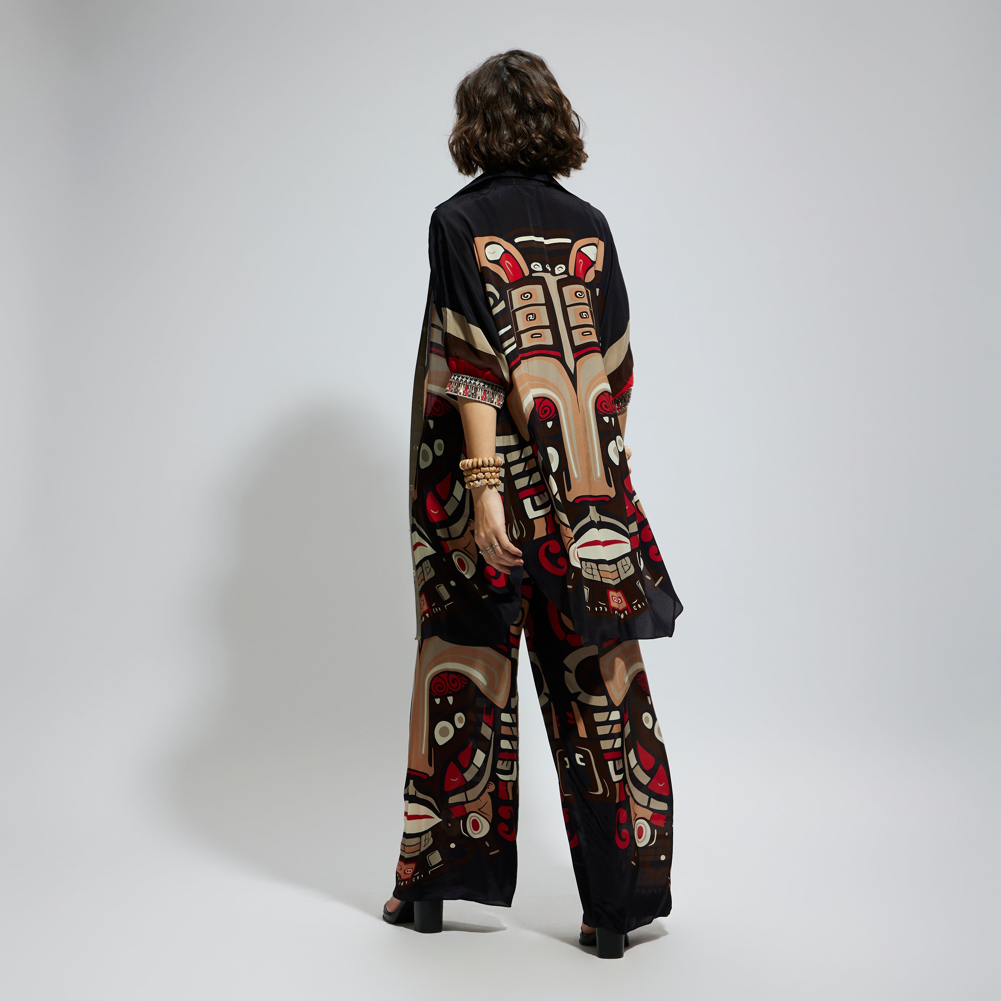 BLUE MASK PRINT OVERSIZED COORD SET