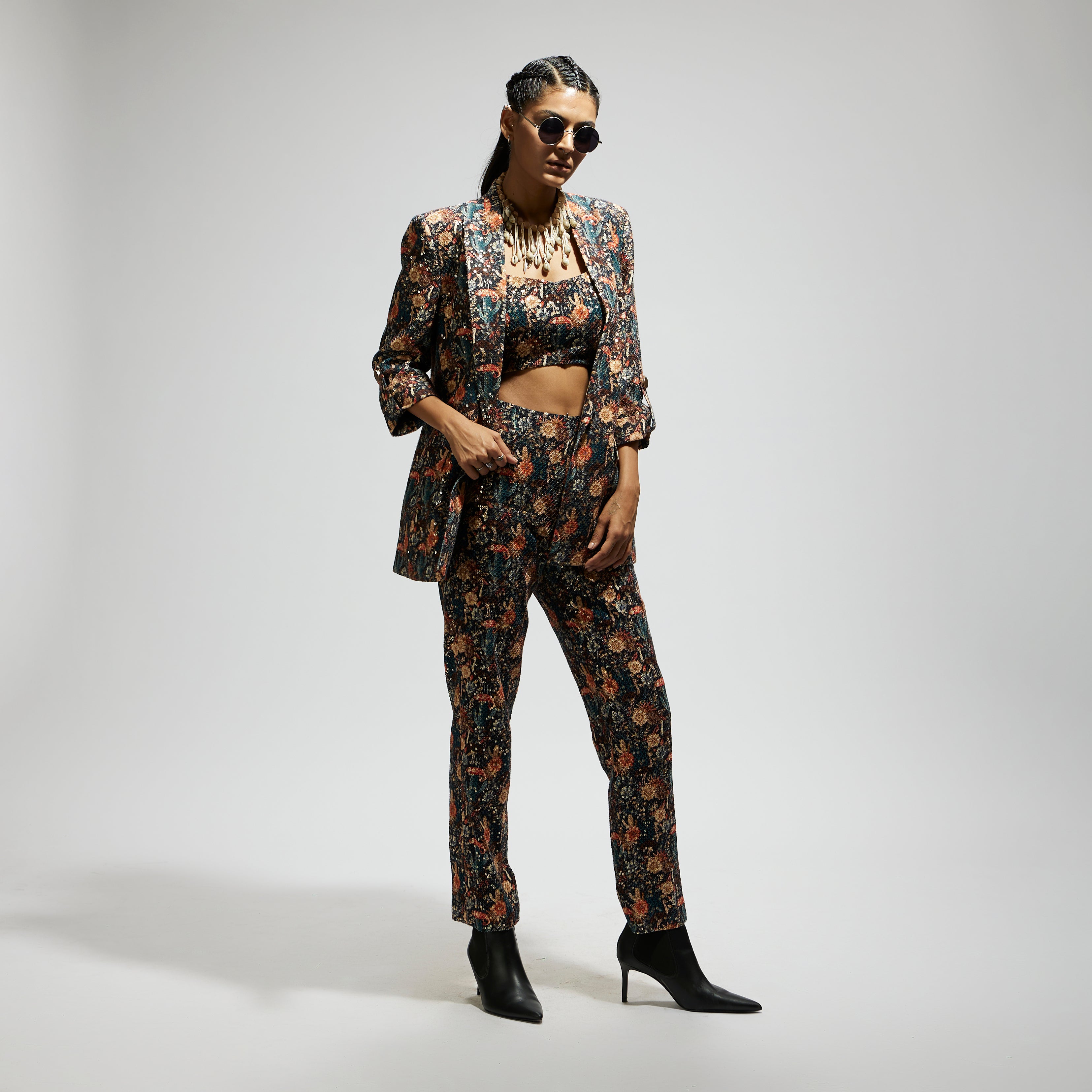 BLACK JAAL EMBELLISHED BLAZER SET
