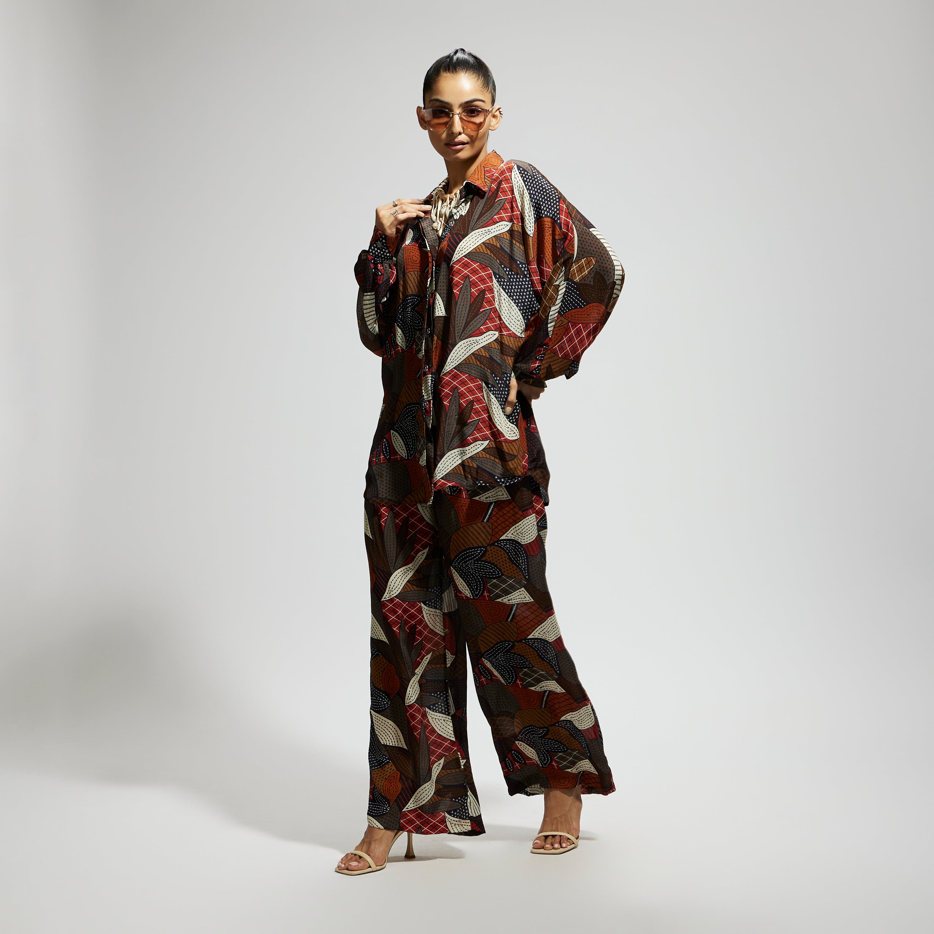 ABSTRACT PRINT OVERSIZED COORD SET