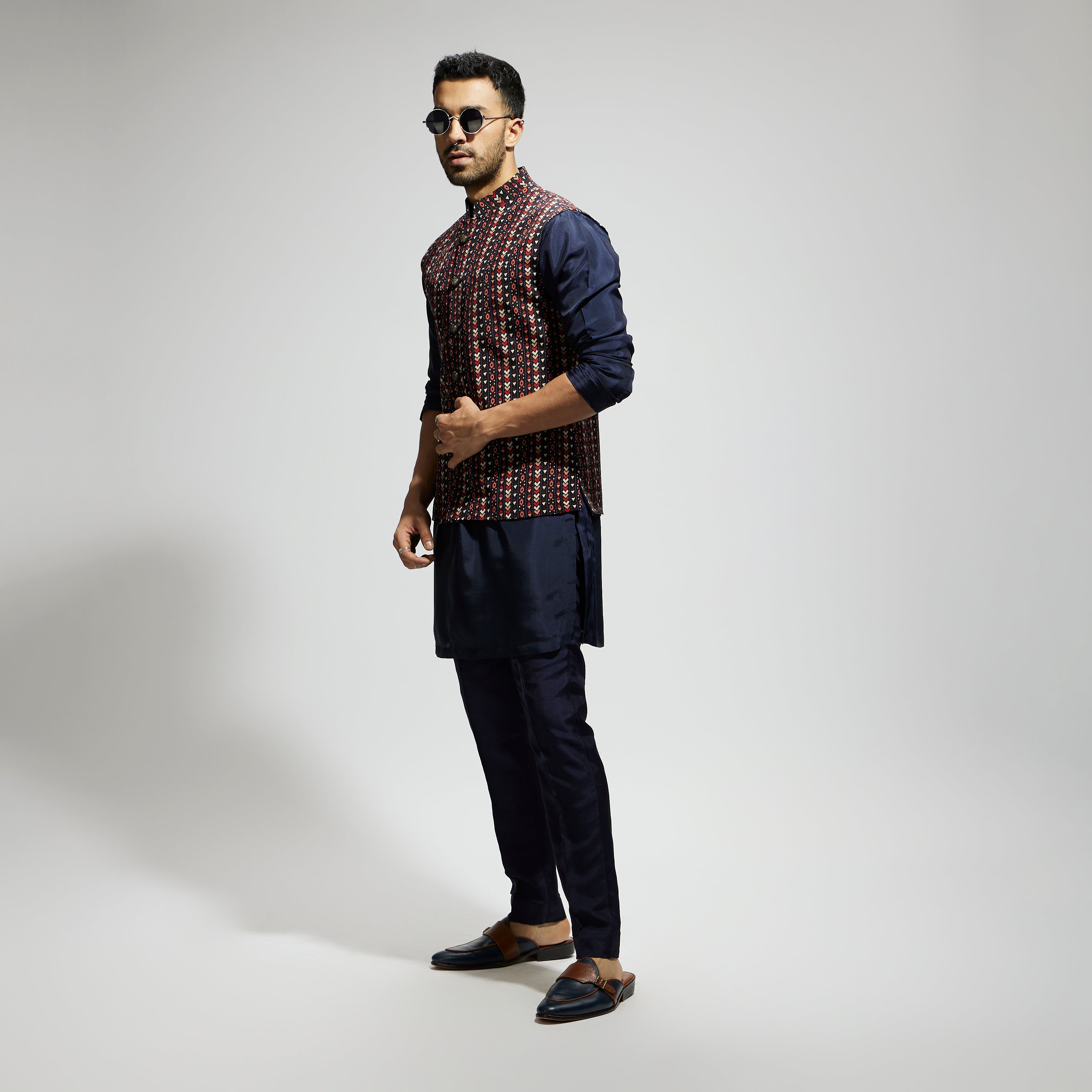 BLUE BOHO GEO BUNDI
PAIRED WITH SOLID BLUE KURTA AND PANTS