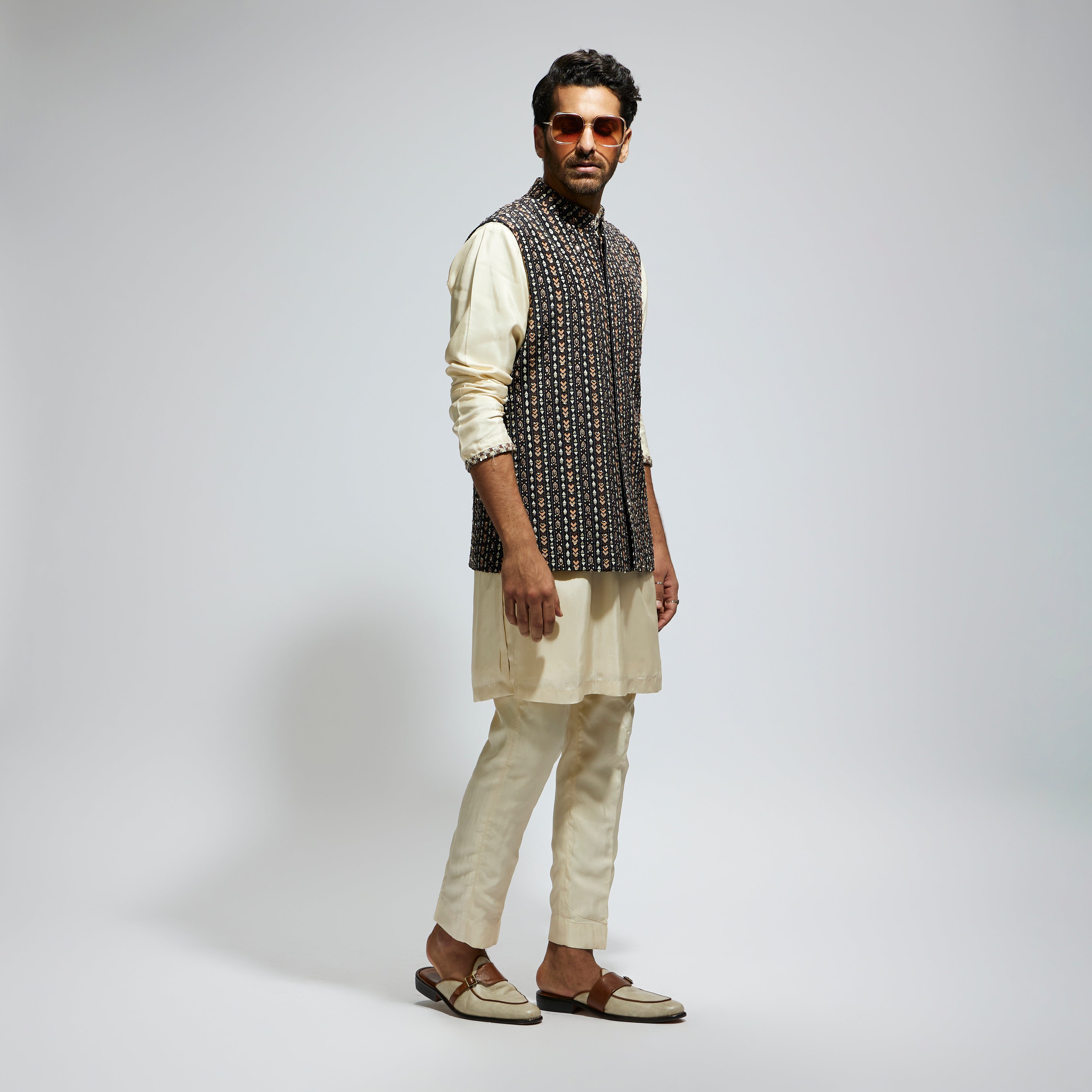 BLACK BOHO STRIPE EMBELLISHED BUNDI