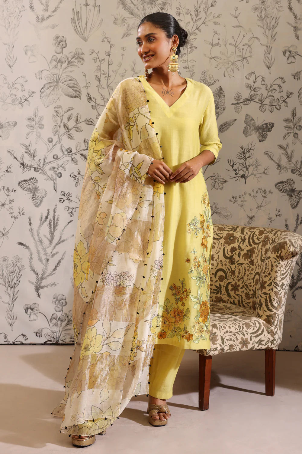 VAKYA "singing of birds"yellow