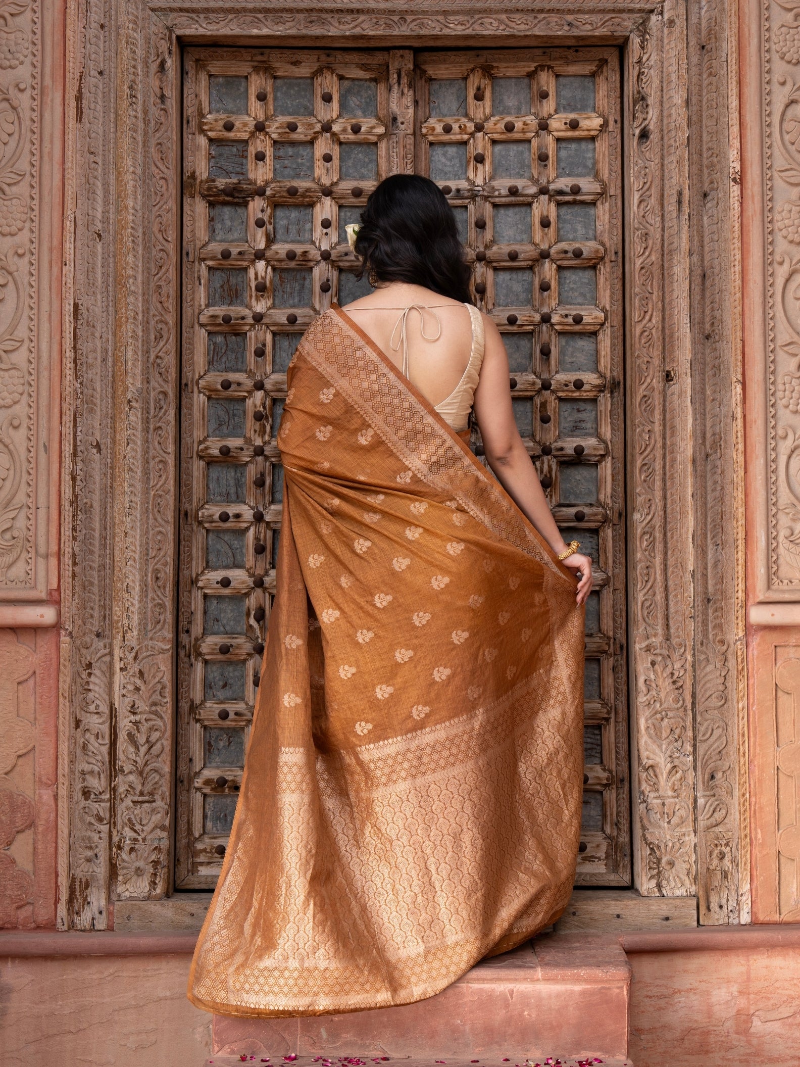 Coffee Brown Pure Katan Silk Banarasi Handloom Saree