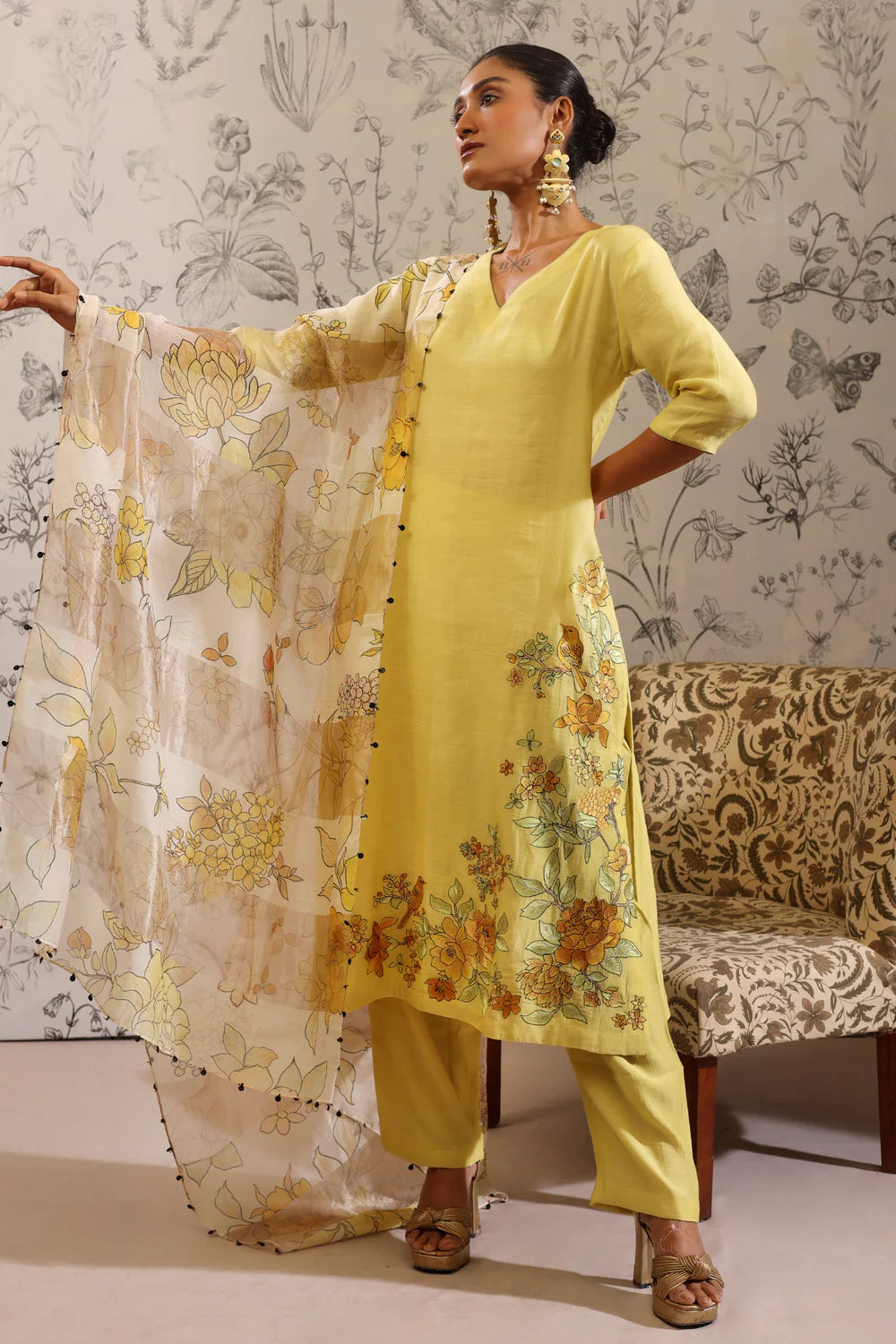 VAKYA "singing of birds"yellow