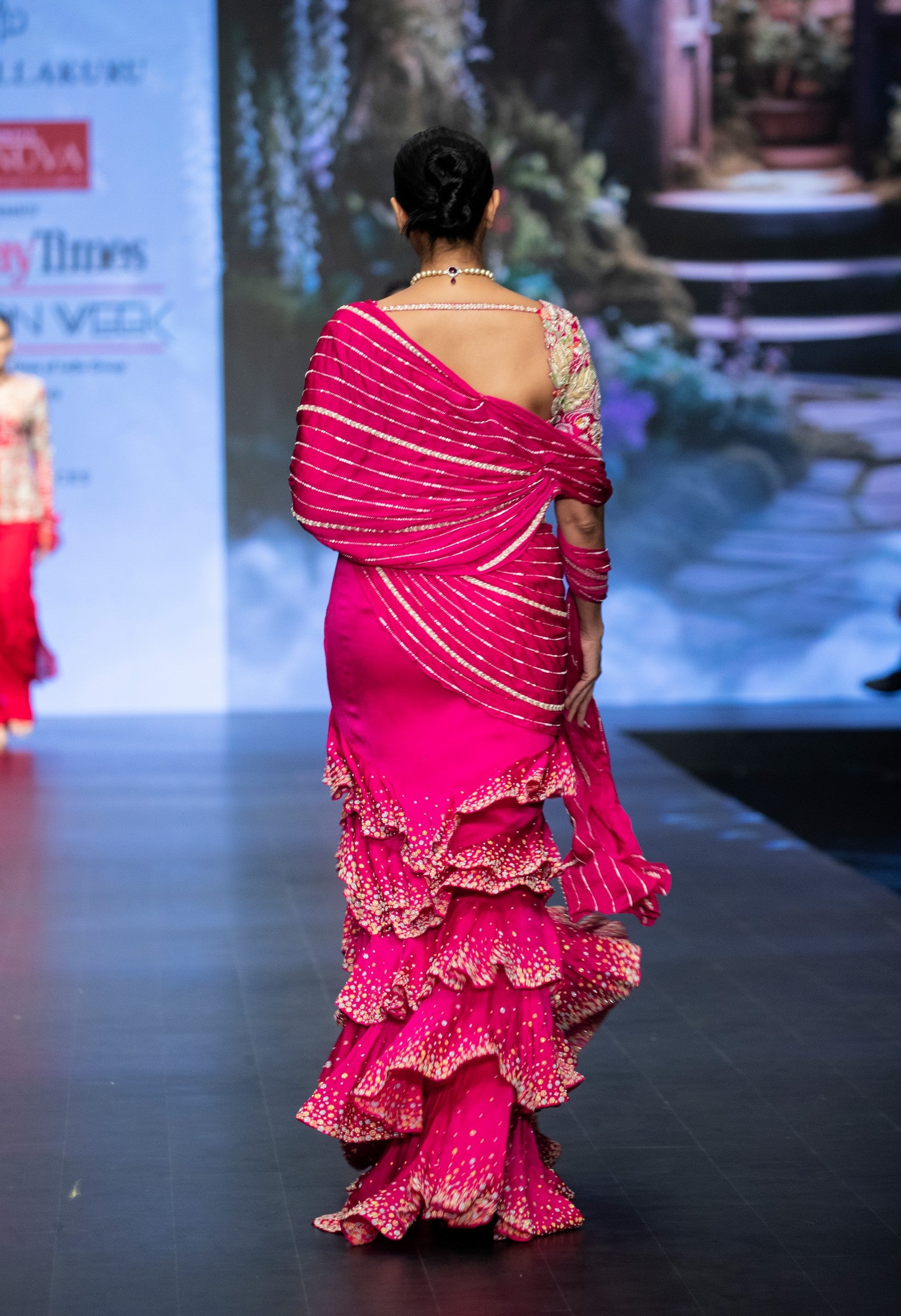 Tarani Pre-draped saree set