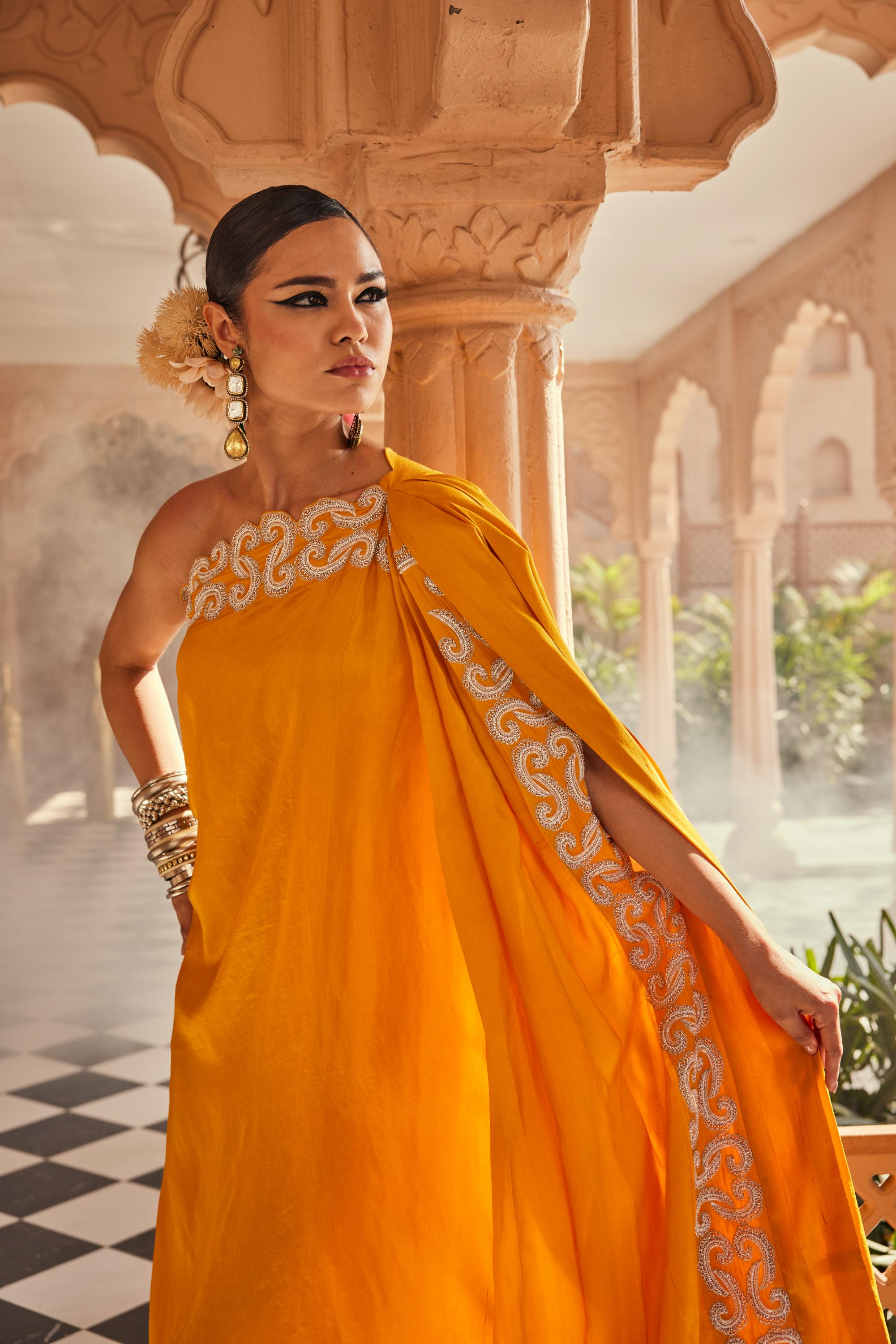Iraavi Tunic Set