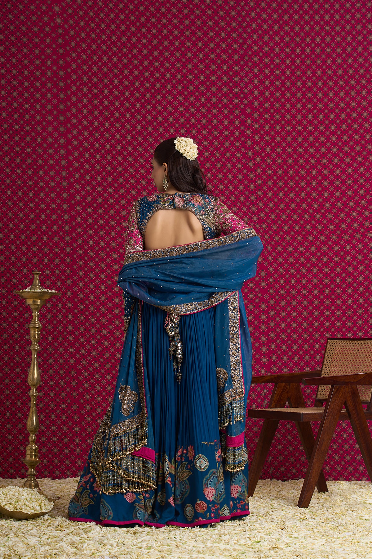 NEELAMBARI LEHENGA 02