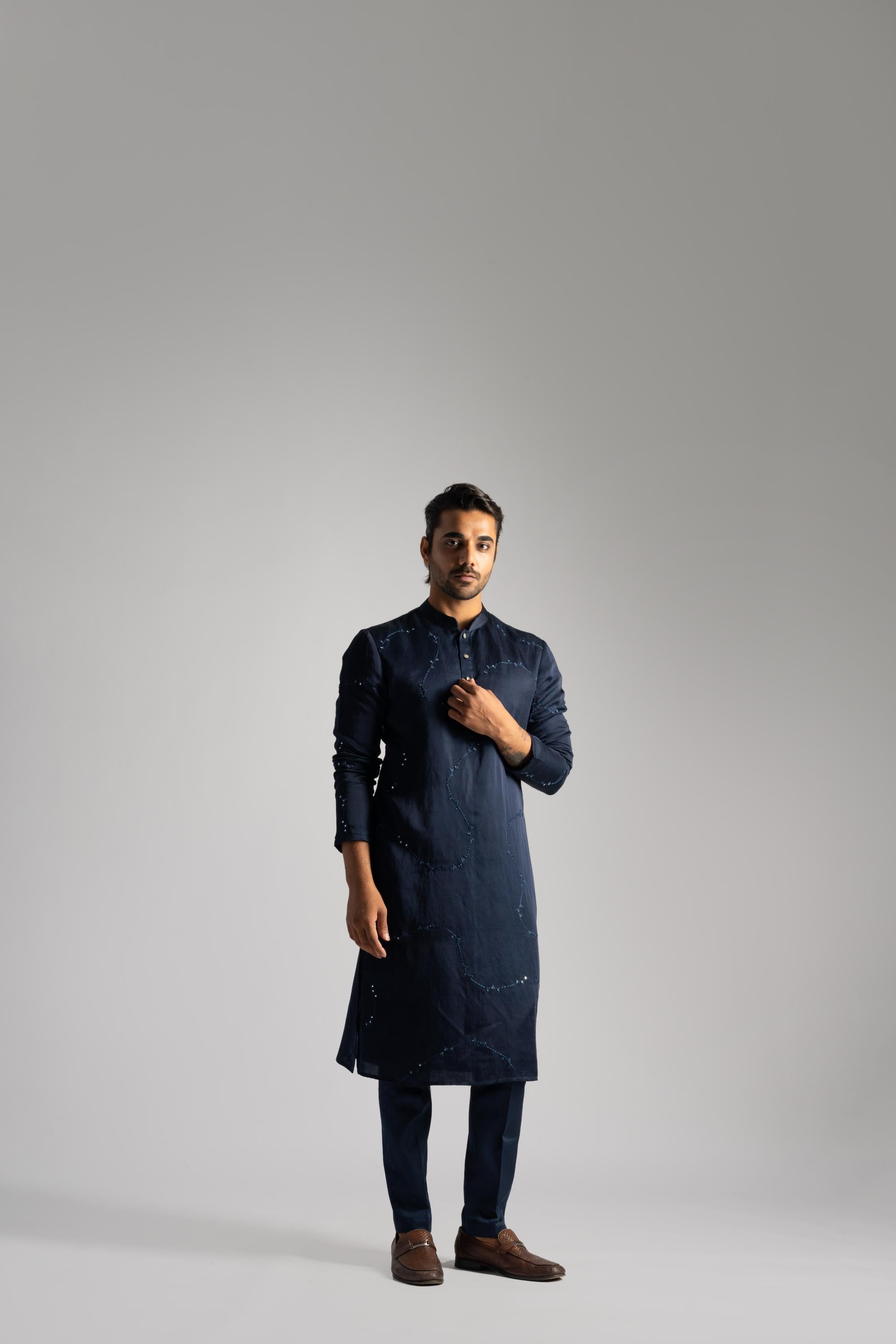 Naureen Elegant Kurta Set