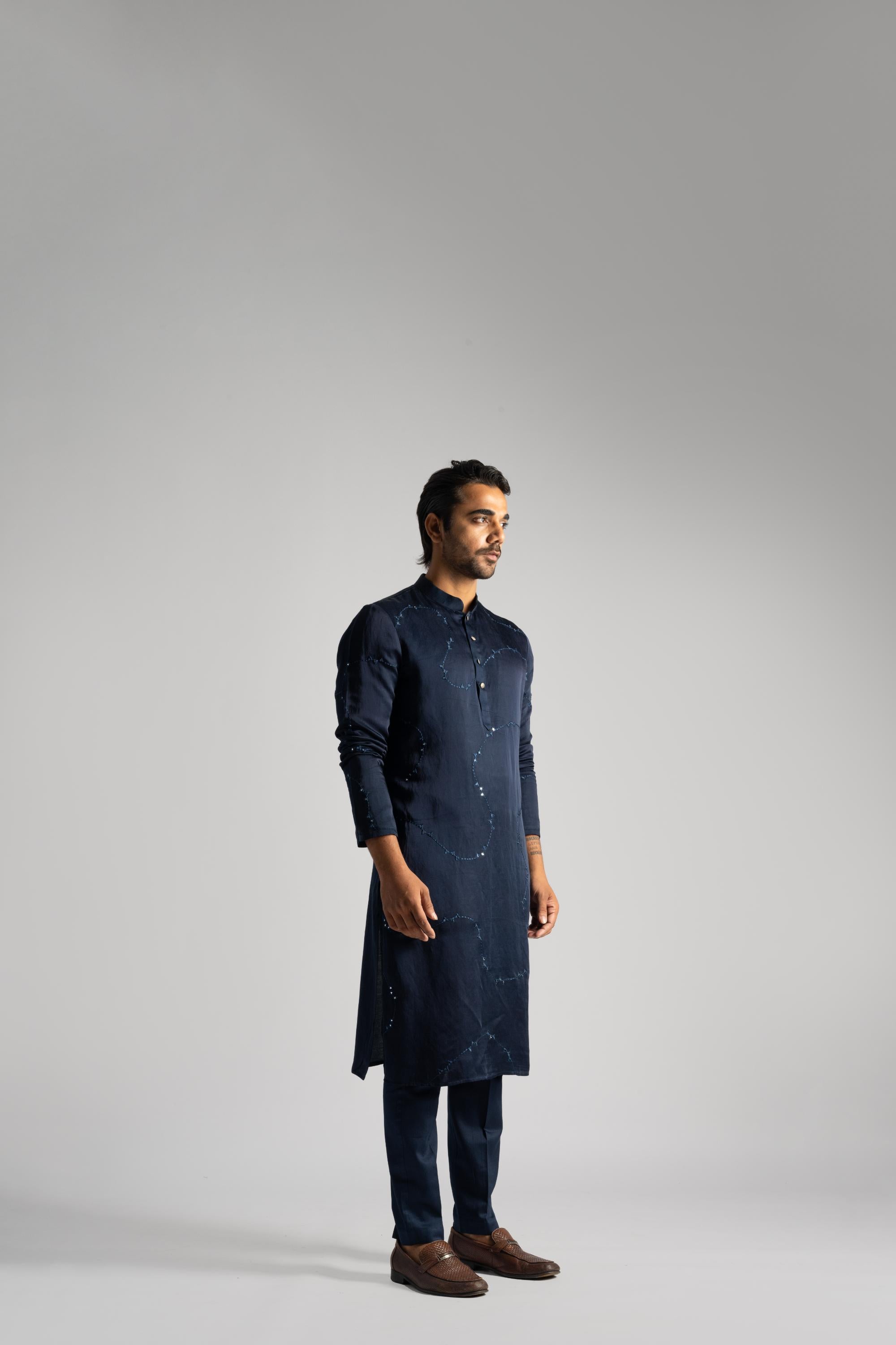 Naureen Elegant Kurta Set