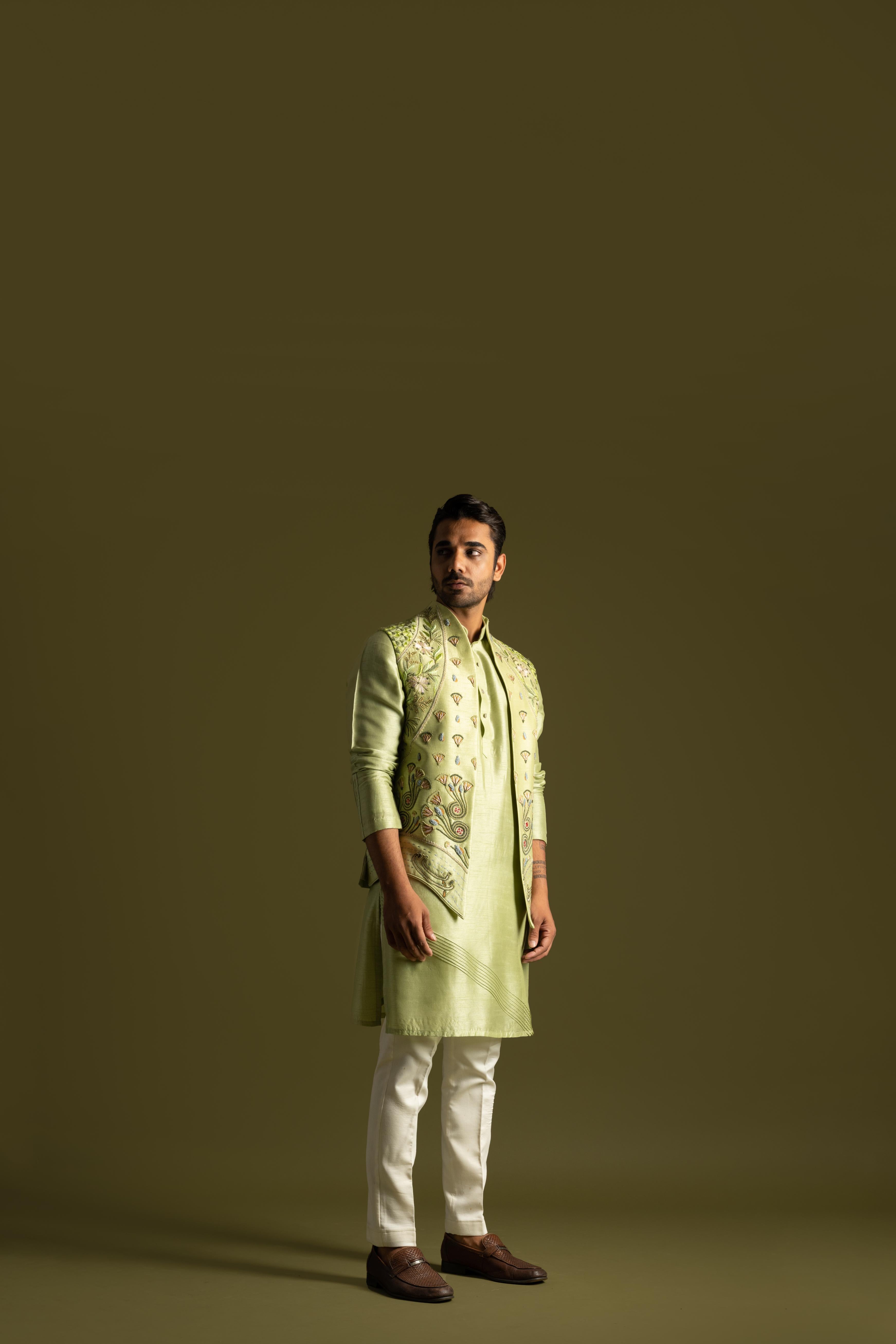 Hoorain Signature Kurta Ensemble