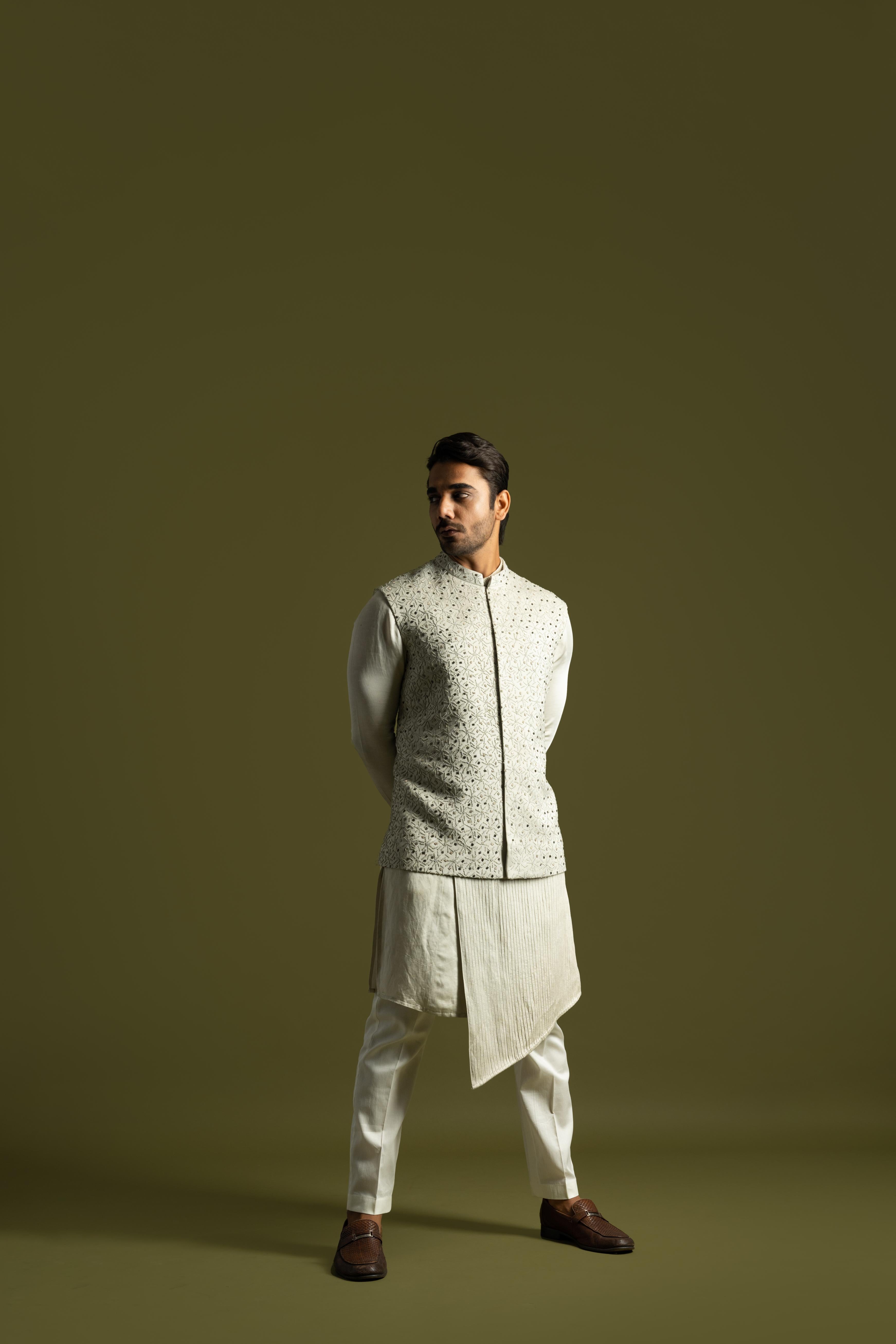 Hoor Elegant Festive Wear