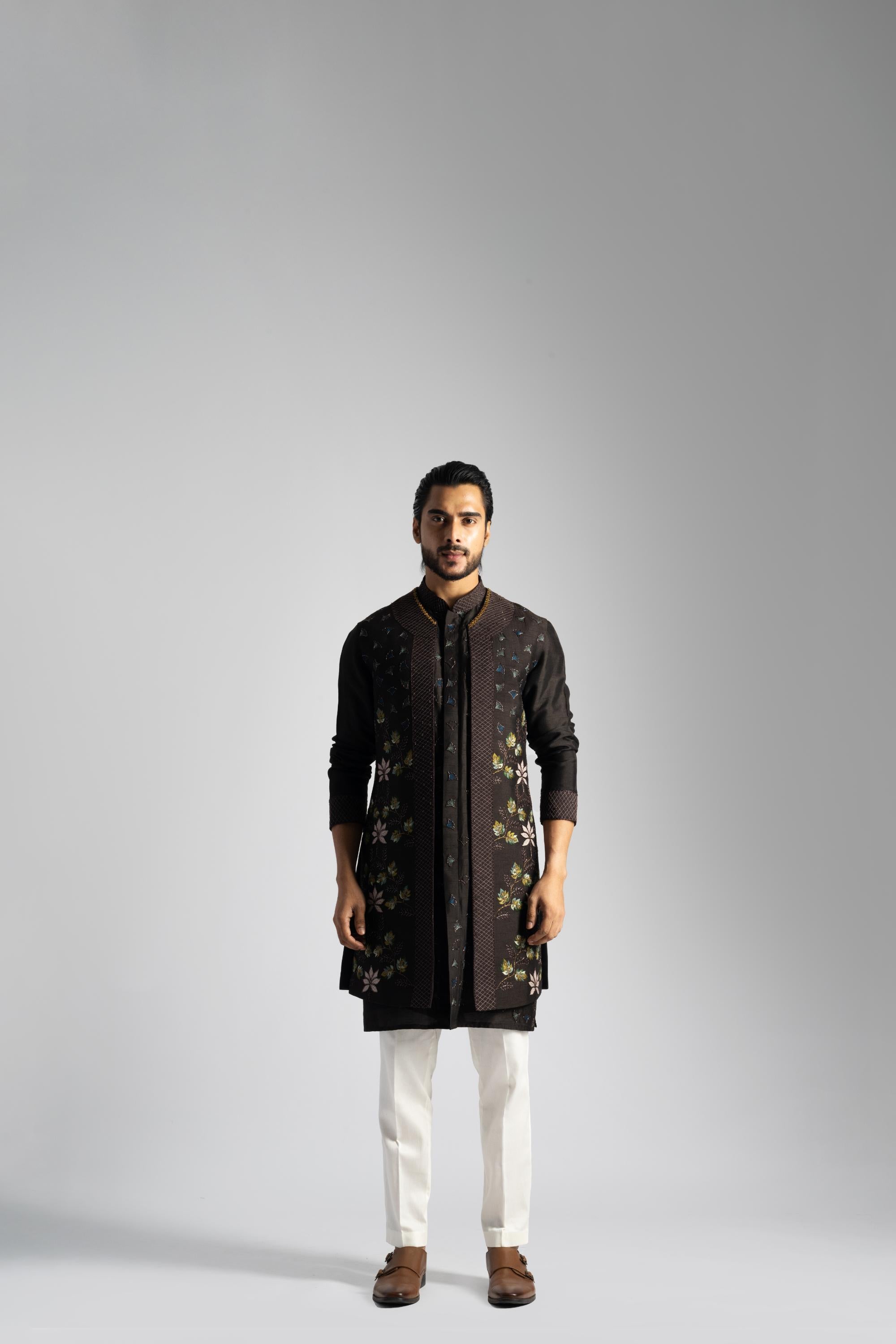 Liyana Grace Festive Ensemble