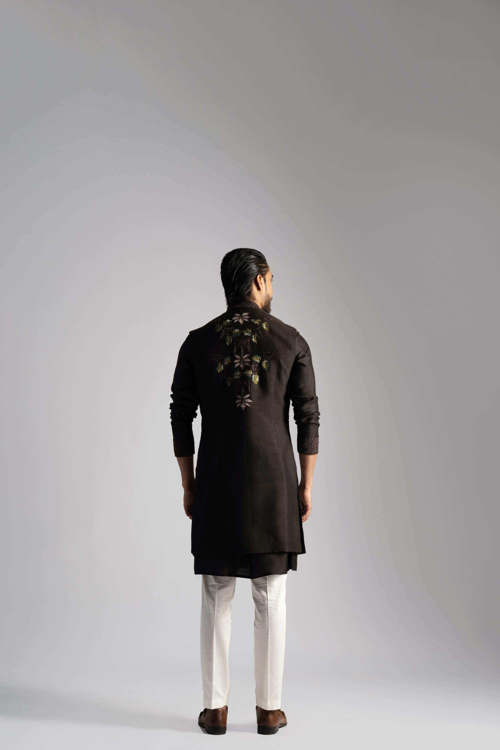 Liyana Grace Festive Ensemble