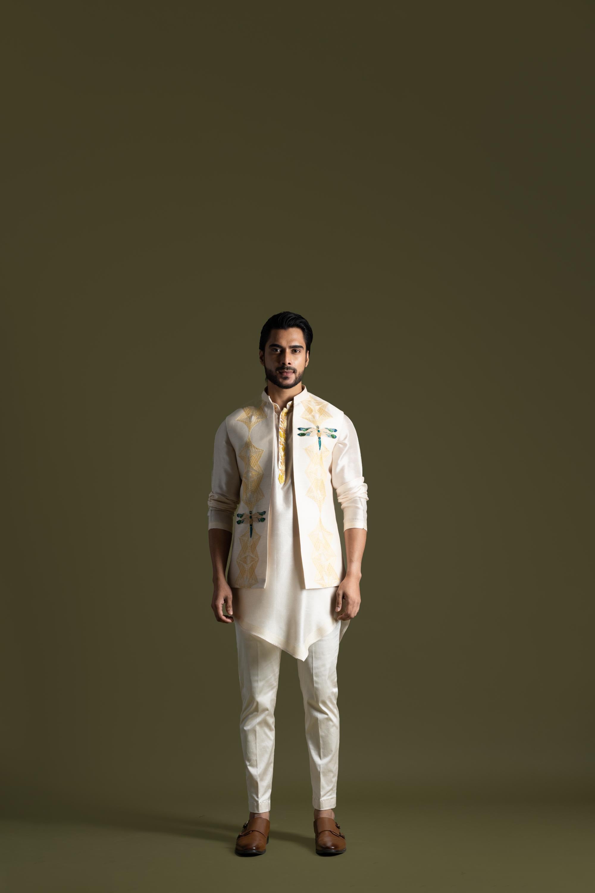 Nyra Embroidered Kurta Ensemble