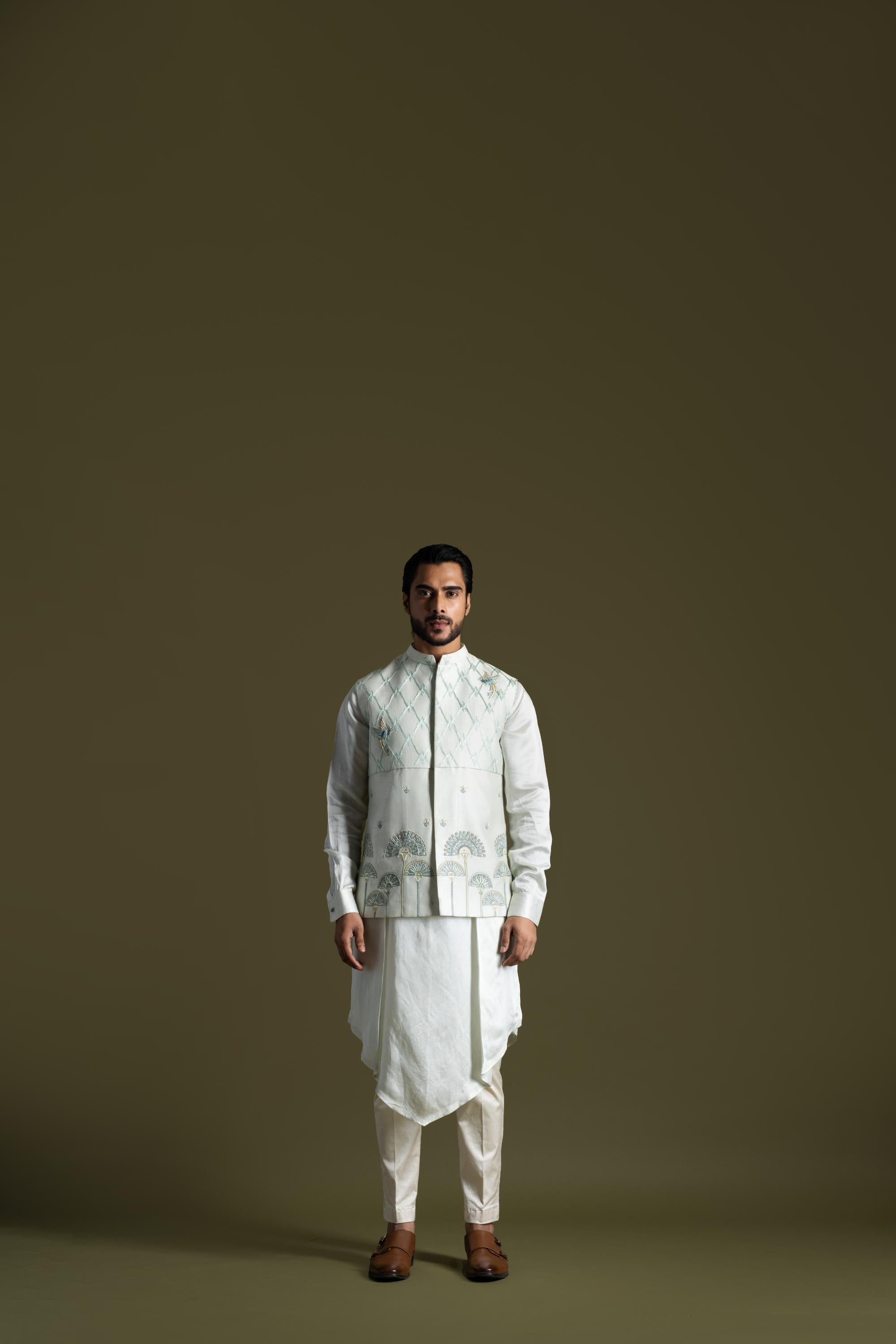 Mahnoor Festive Luxe Suit
