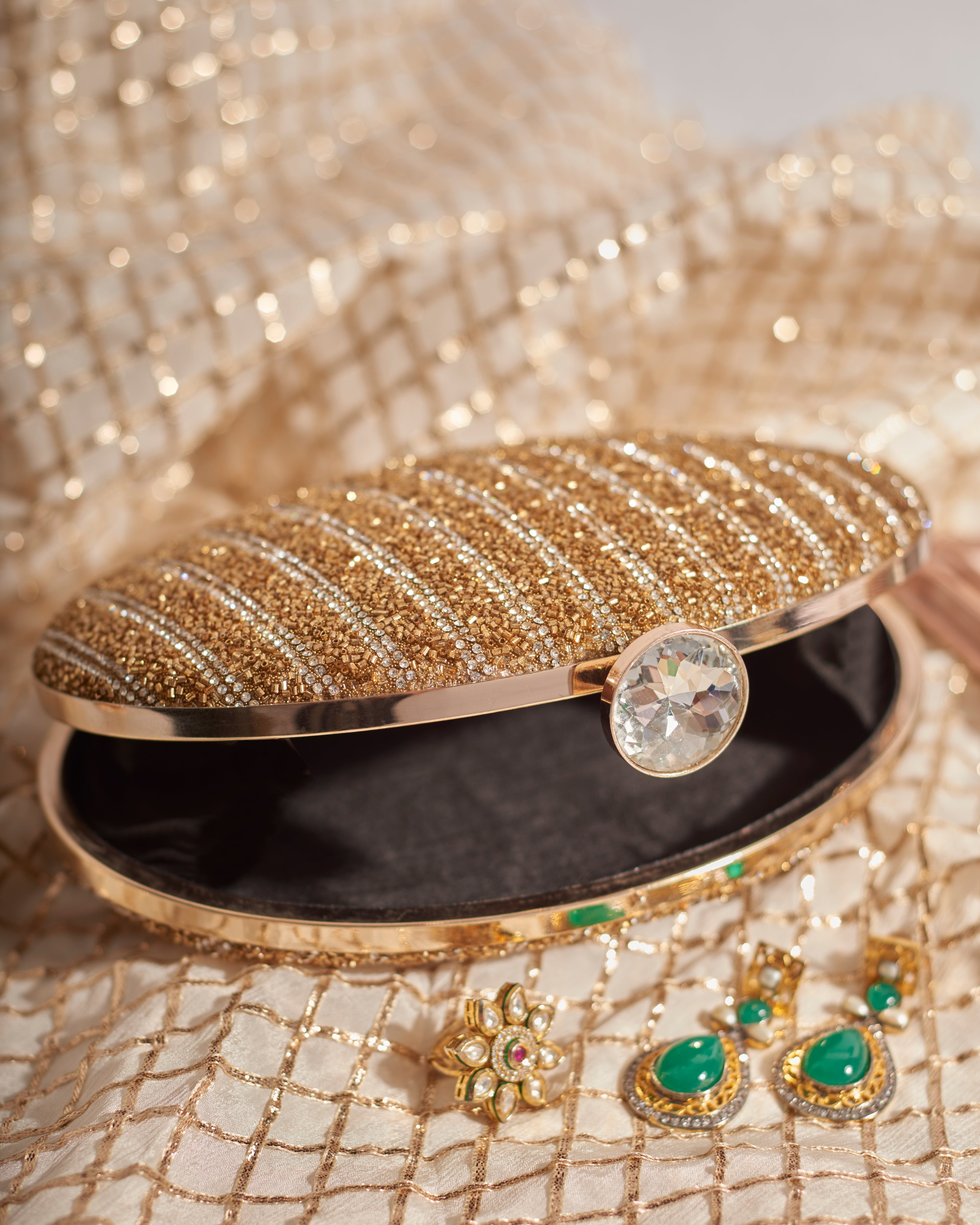 Anarkali Clutch
