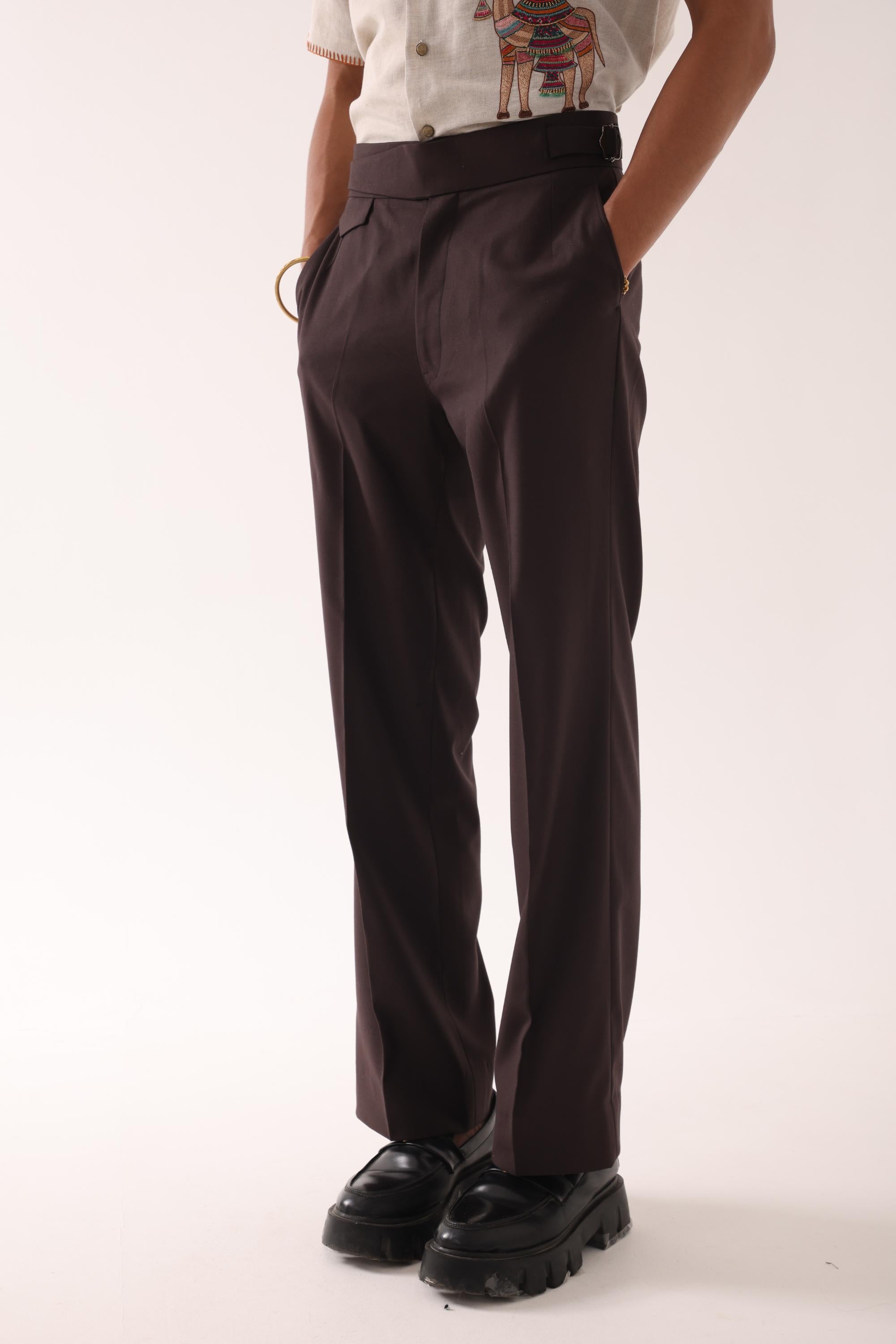 BROWN TROUSERS