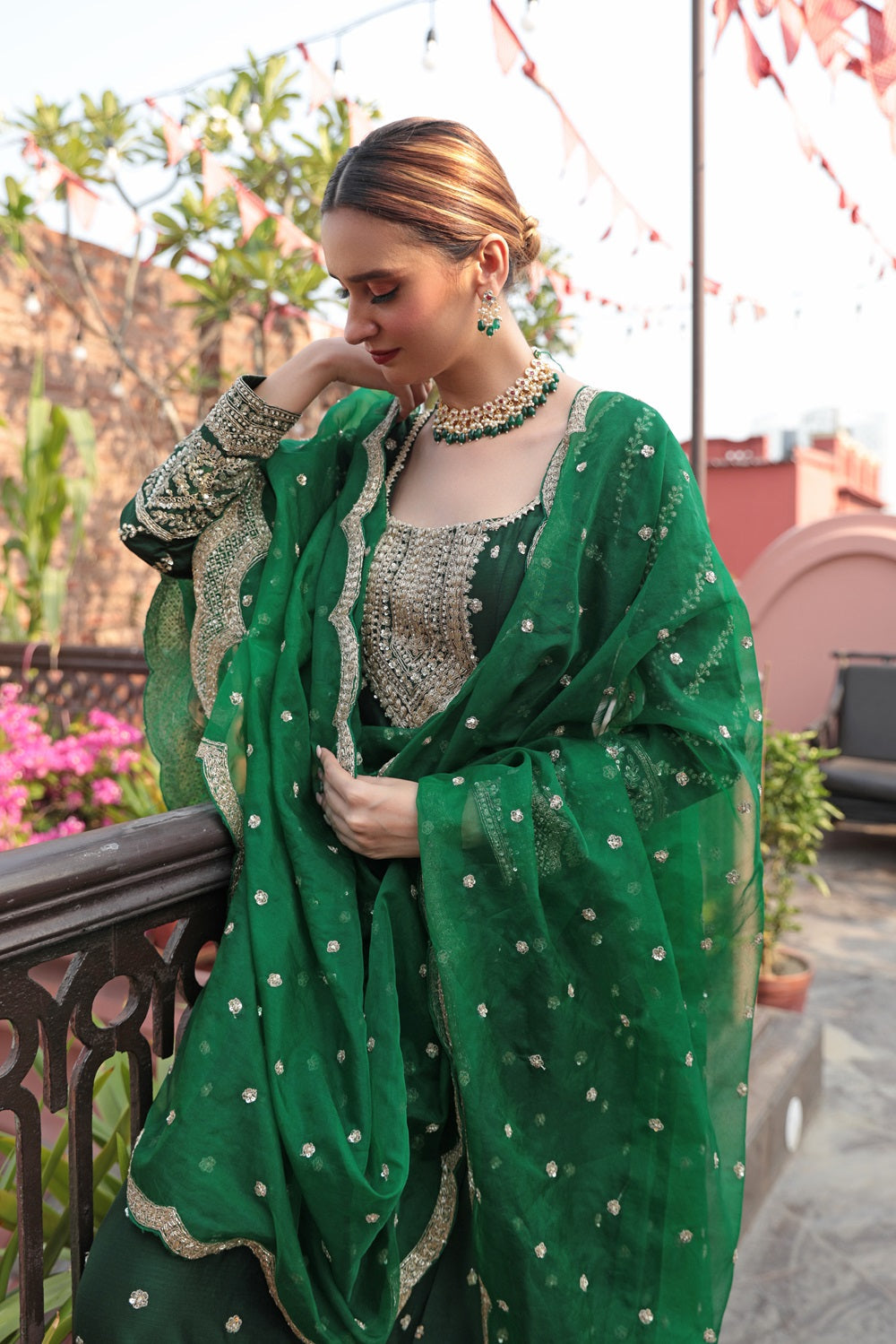 BOTTLE GREEN HEAVILY EMBROIDERD SUIT