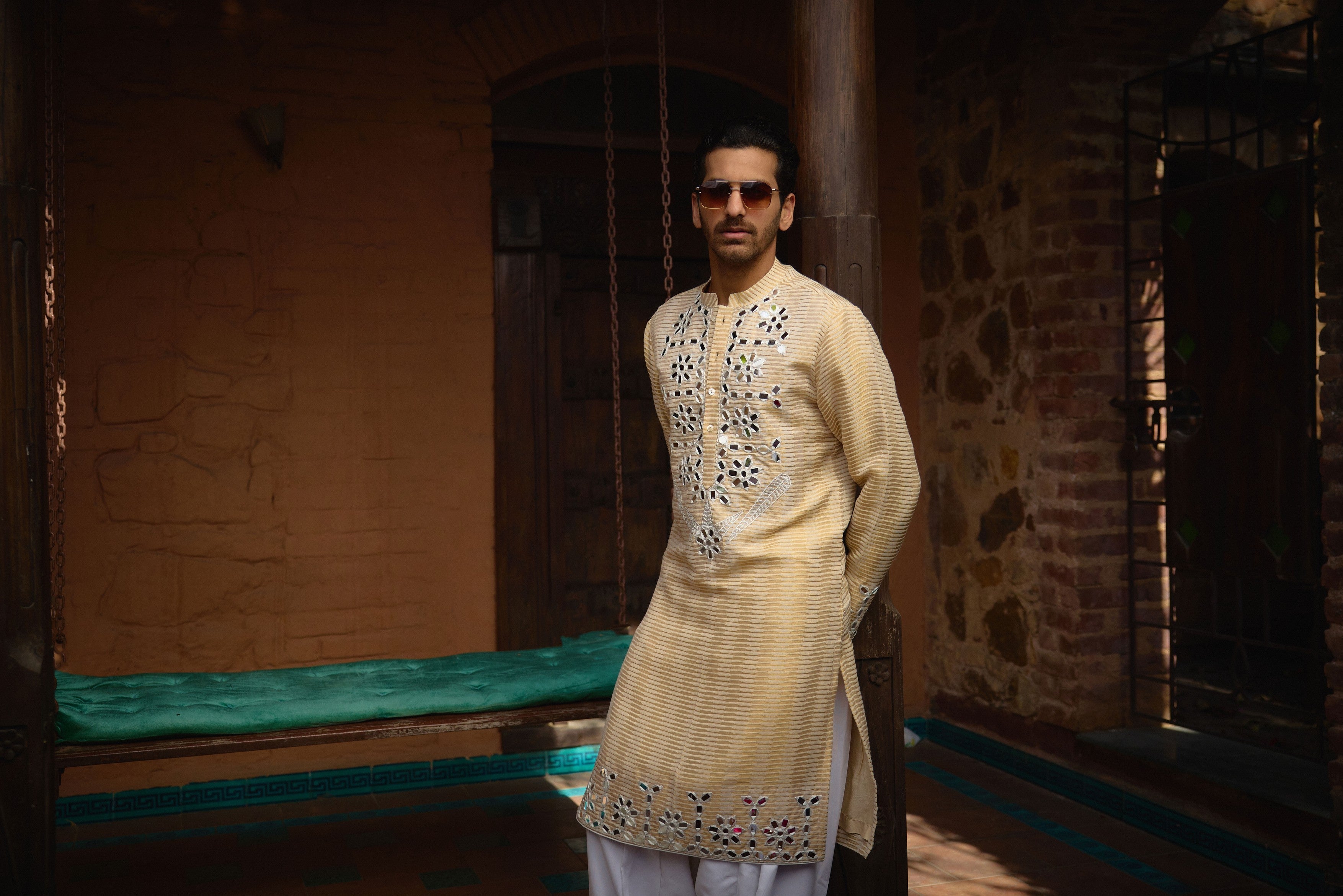 JUNA MAHAL GOLD KURTA