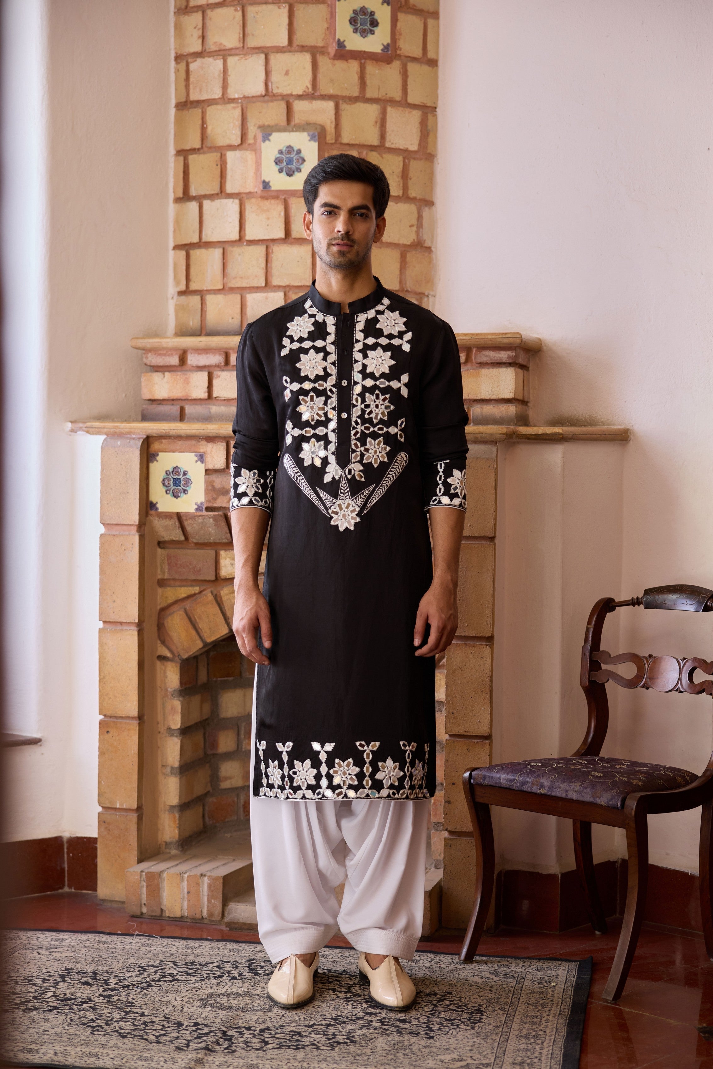 JUNA MAHAL KURTA