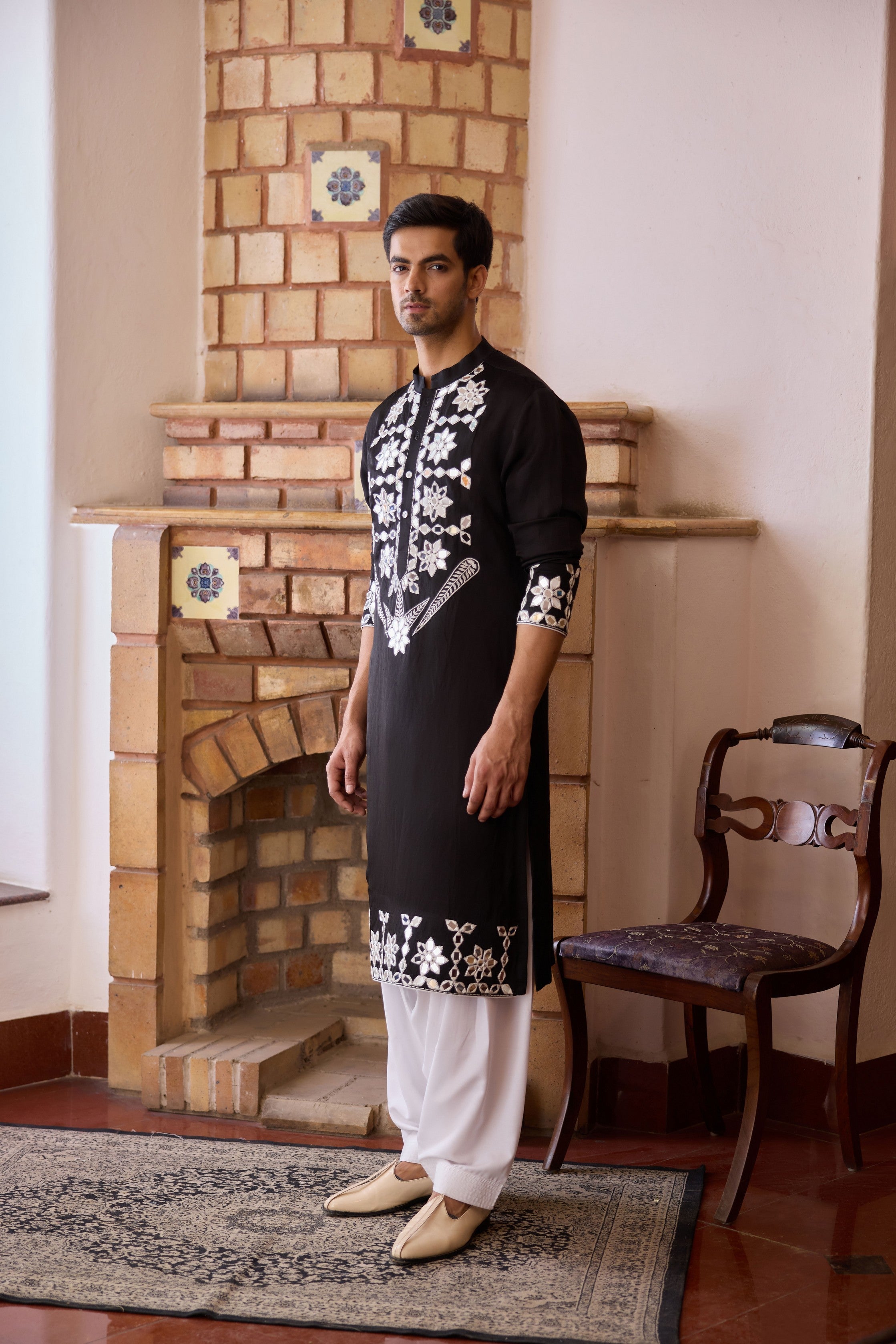 JUNA MAHAL KURTA
