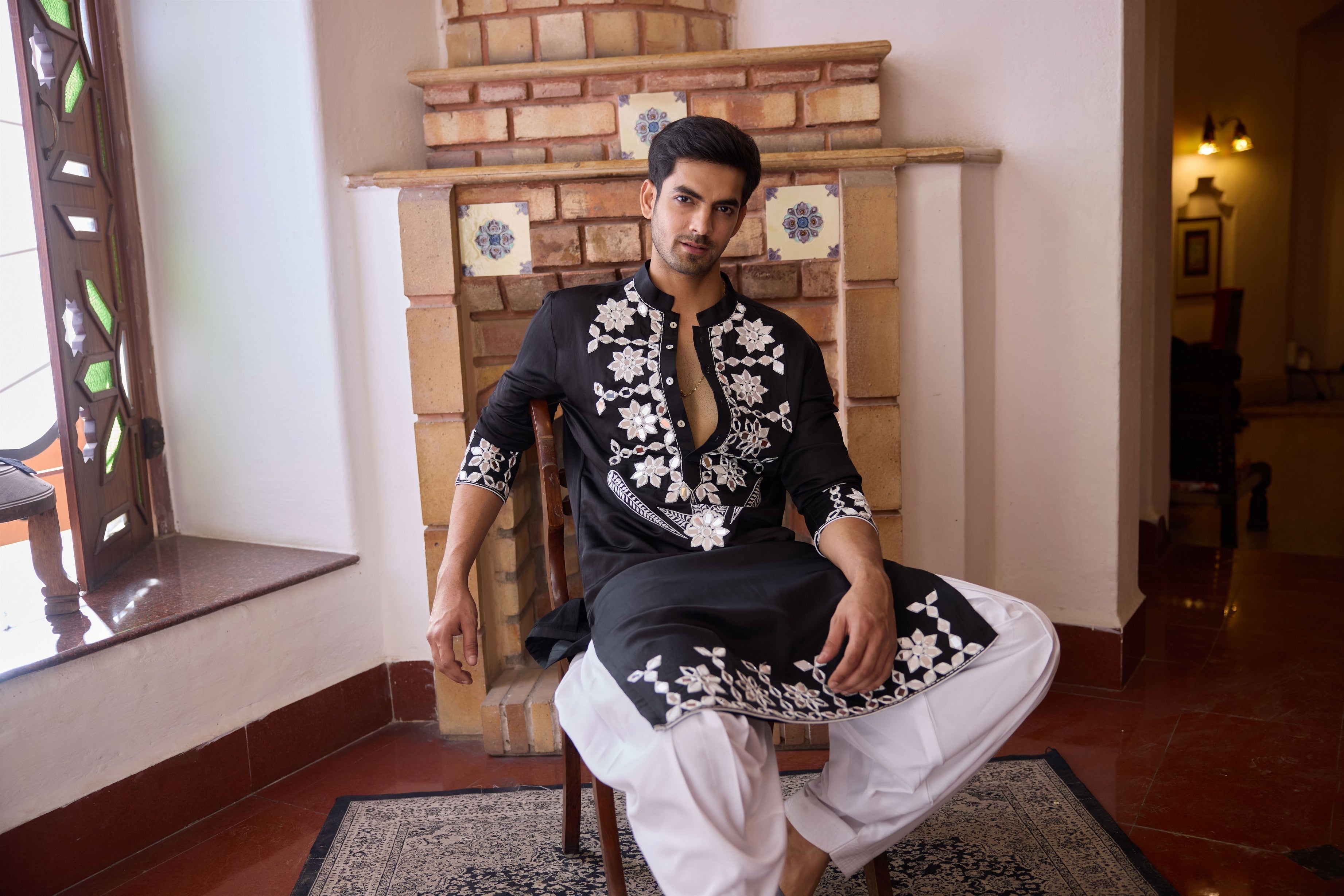 JUNA MAHAL KURTA