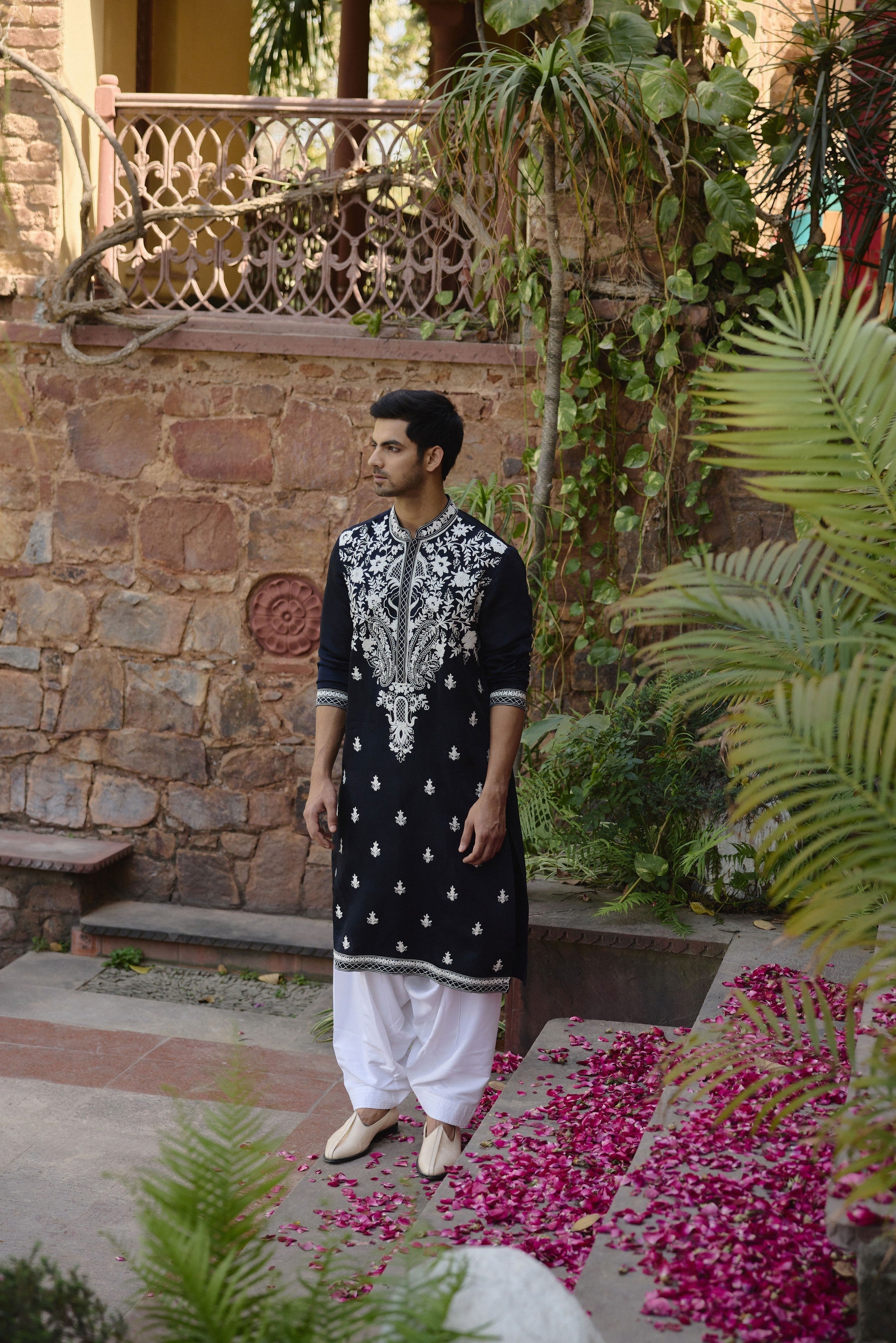 Dhanbai Kurta Set