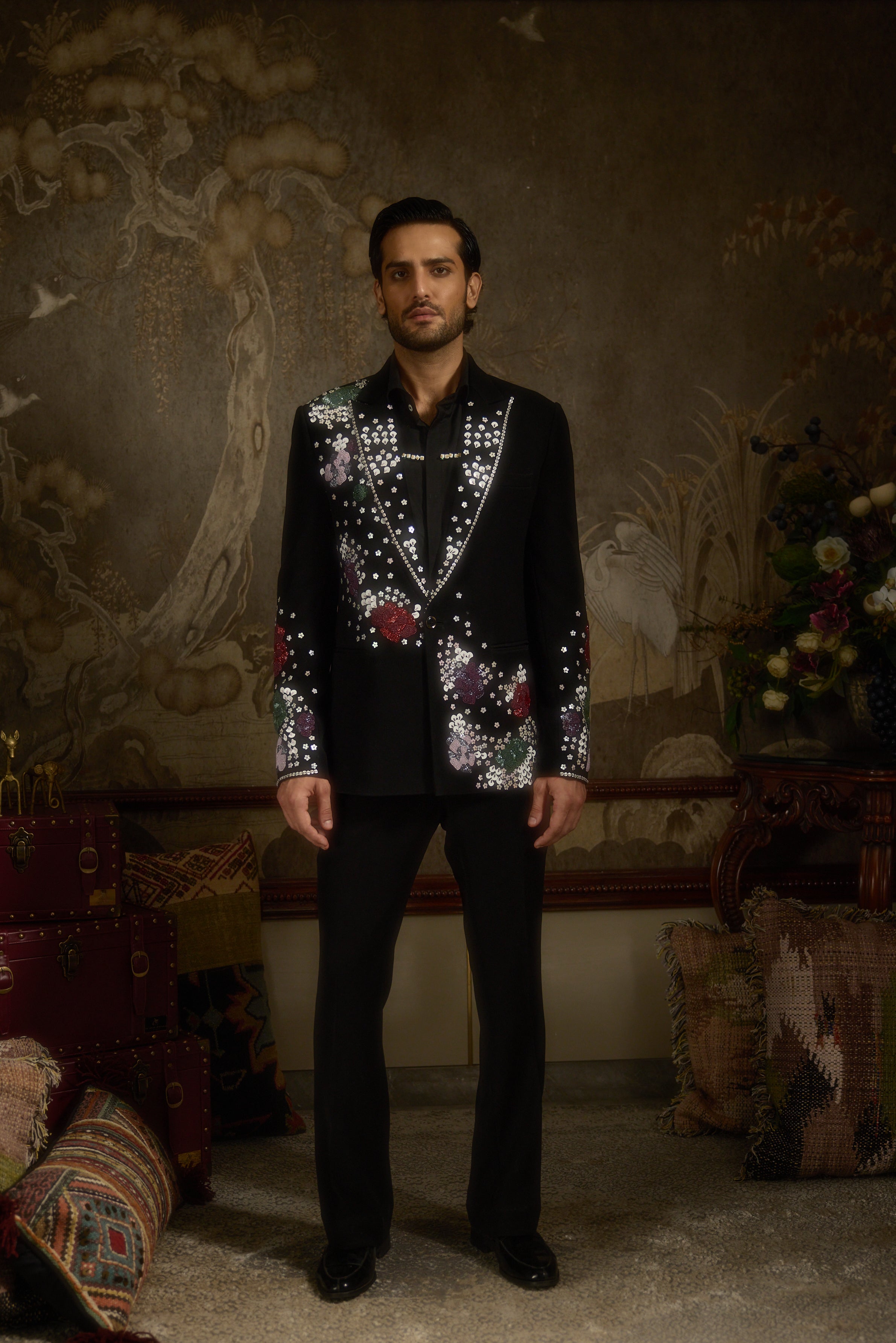 Flora Nova Tuxedo