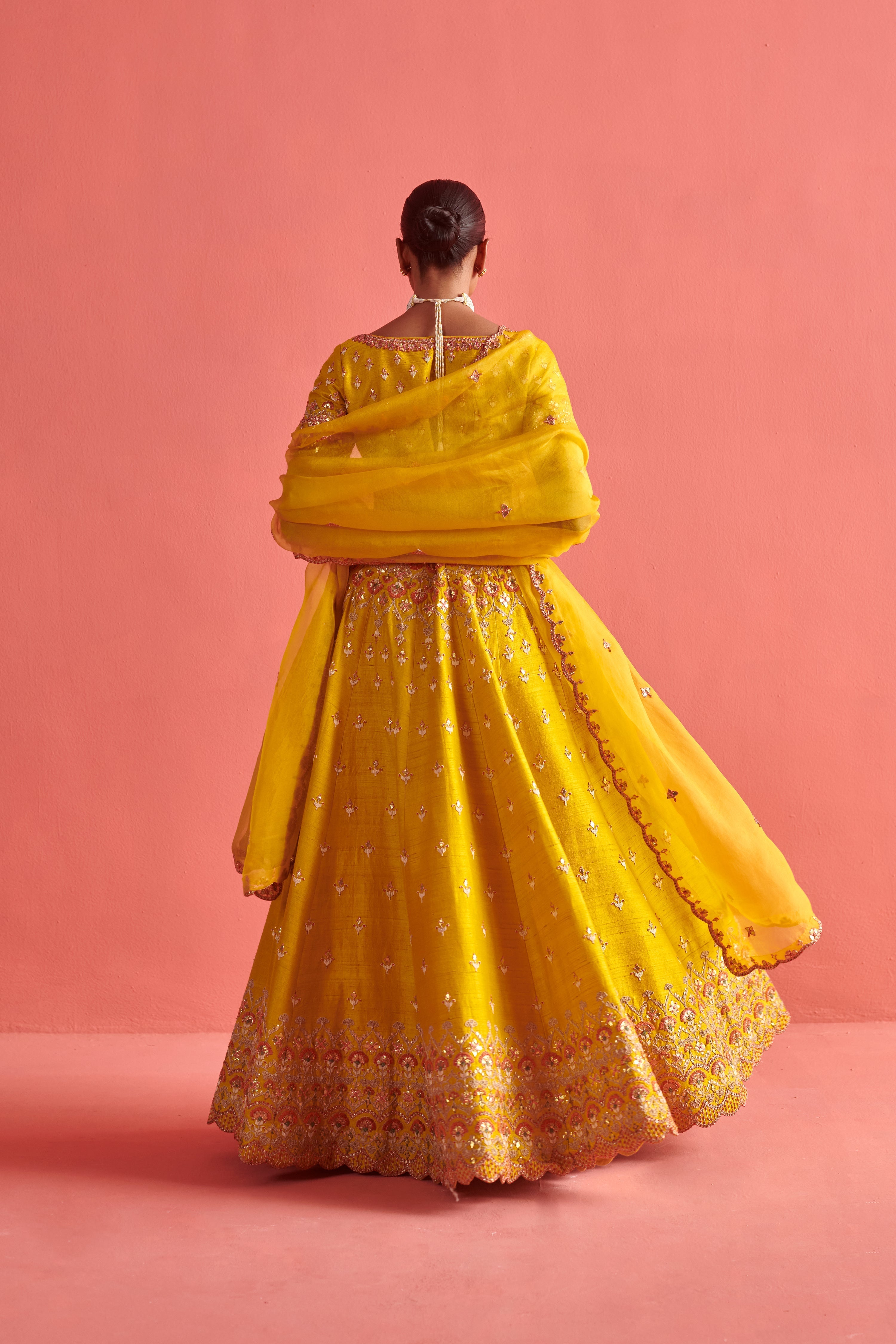 Yellow Lehenga & Bloluse with Organza Dupatta