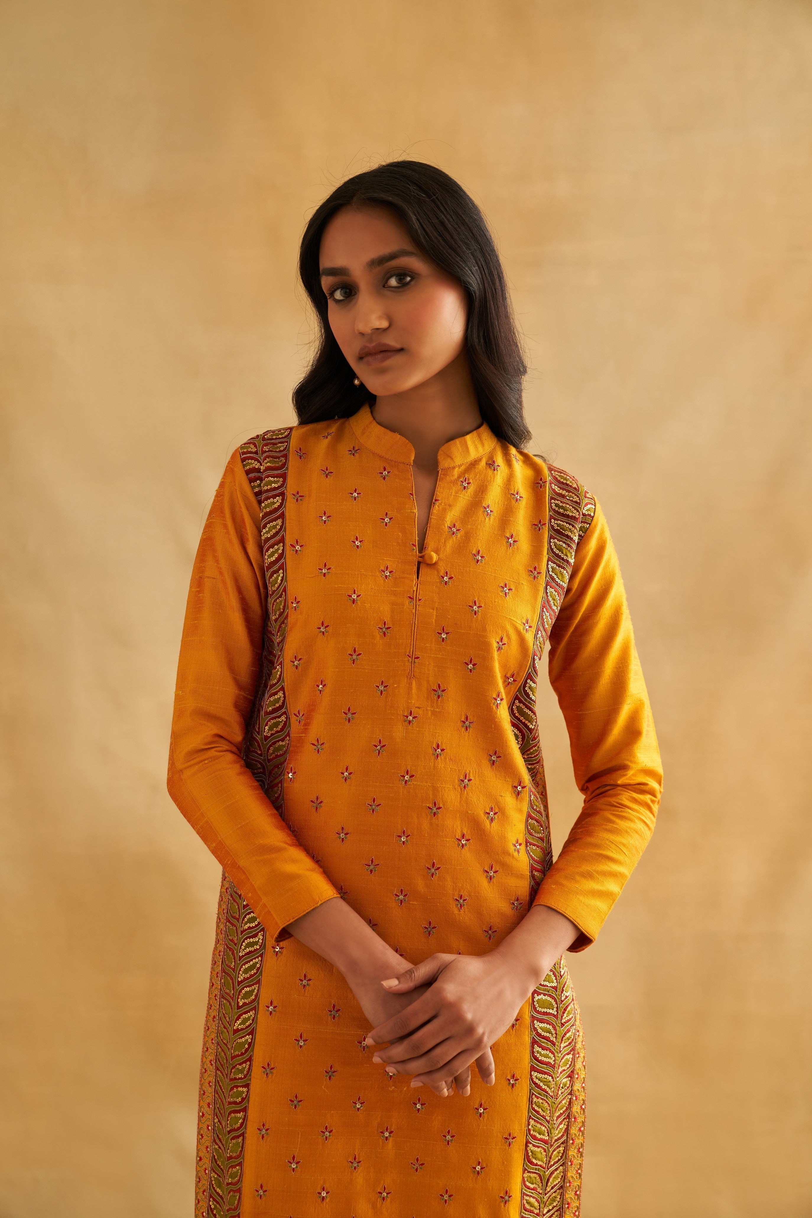 Parneeka: A Small Leaf