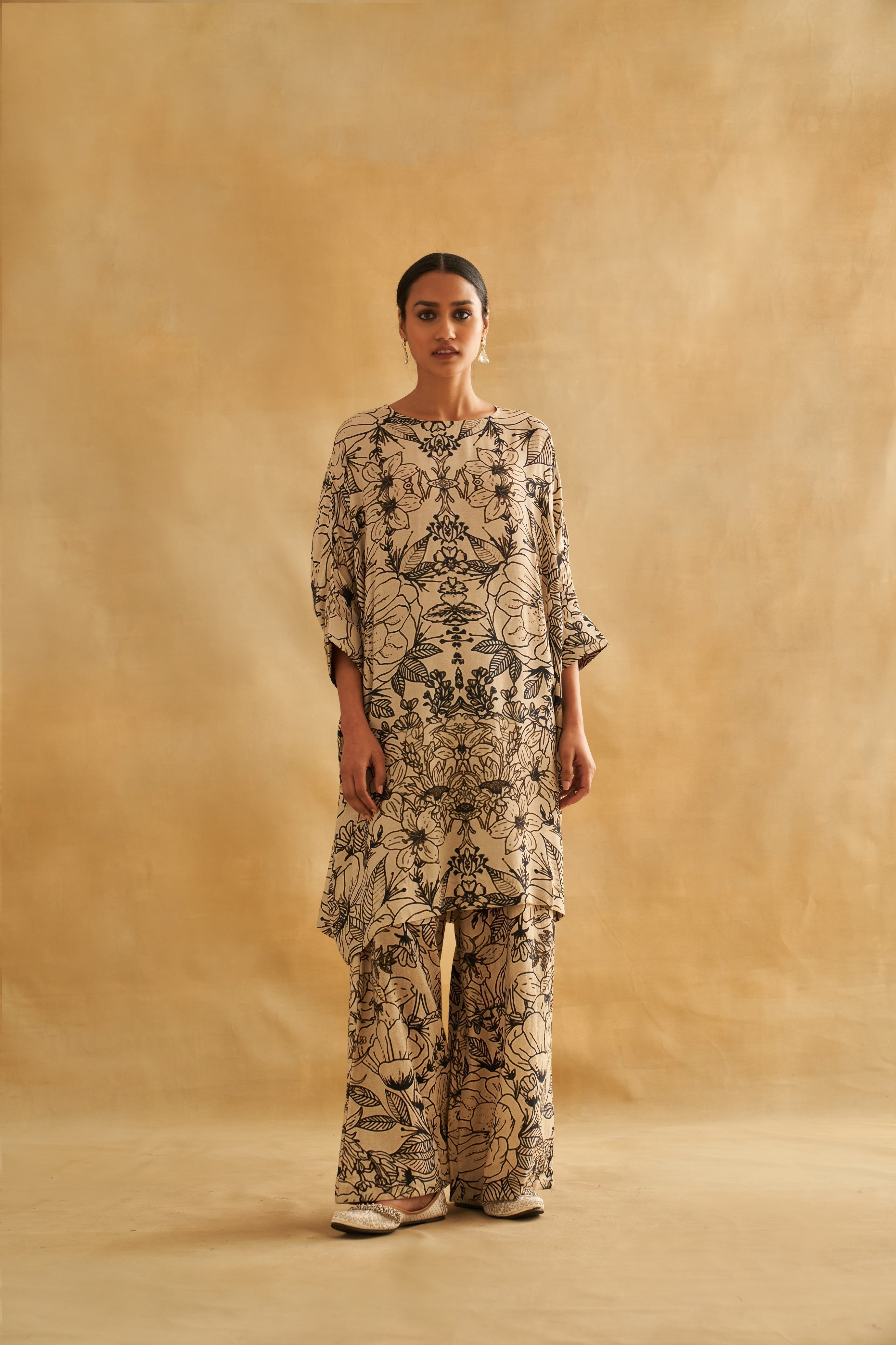 Nalini: Lotus flower in a pond