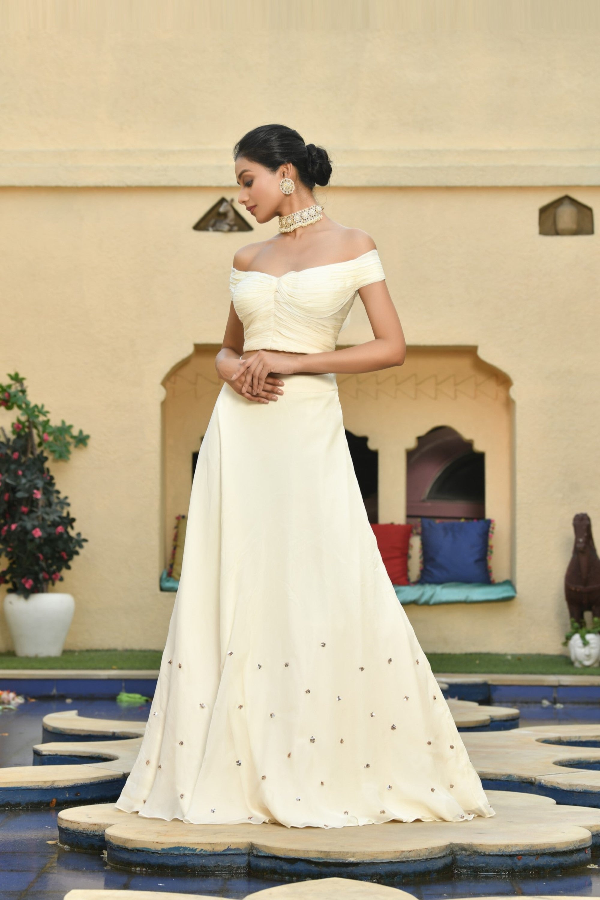 SIPPI WORK IVORY COLOR LEHENGA SET