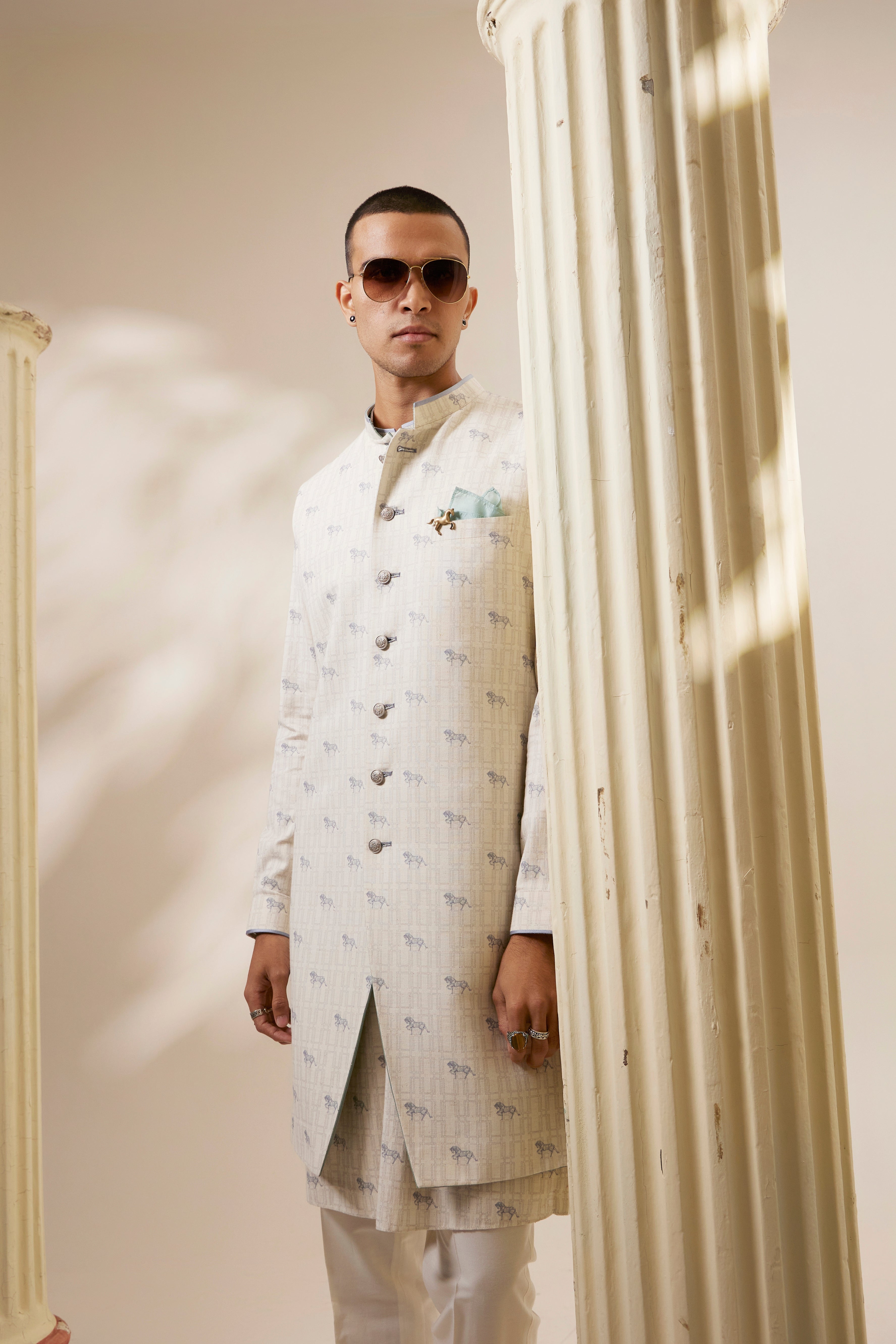 Cream horse of Siena sleeveless sherwani jacket