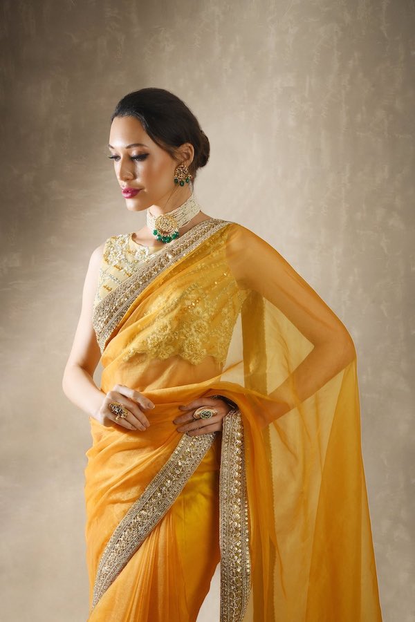 Buttercup sari set