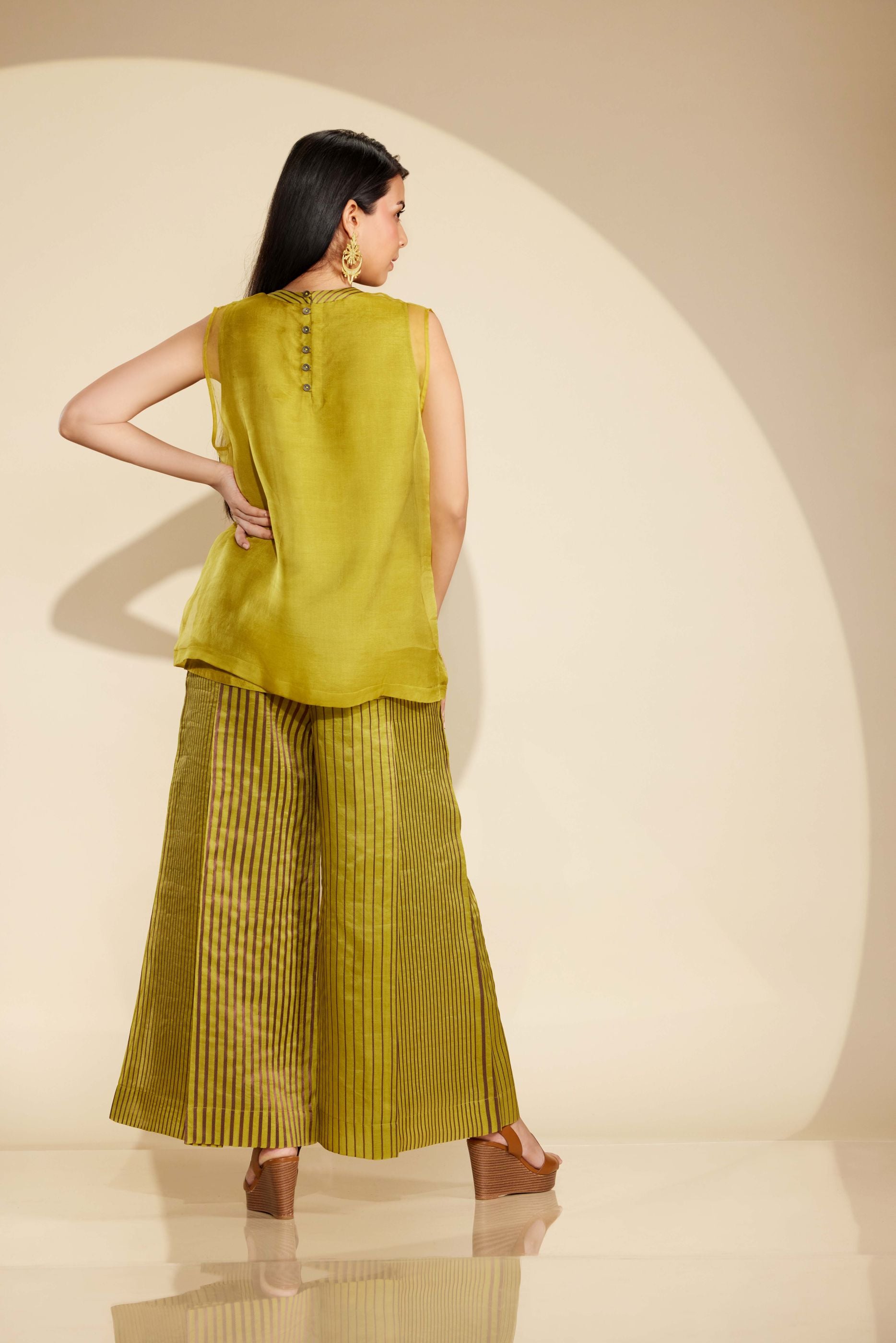 YELLOW VEST TOP SET