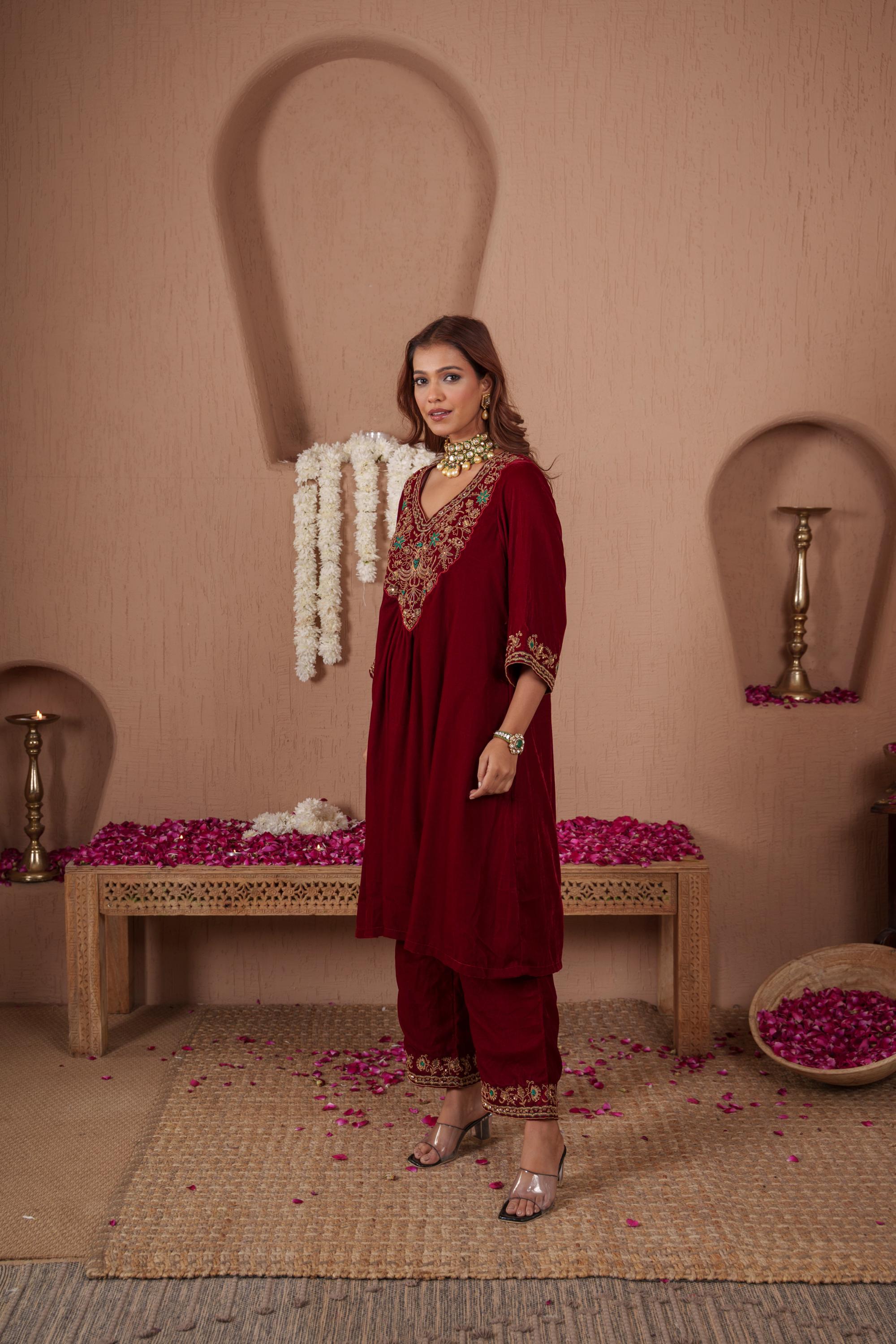 AFREEN: Maroon Kurta Set