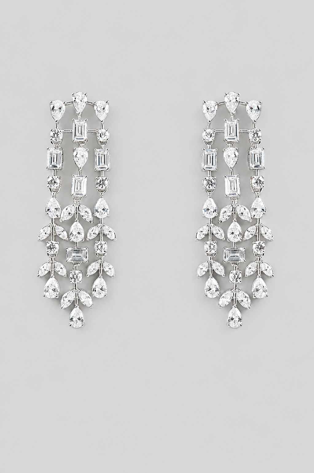Elegant and classy diamond danglers