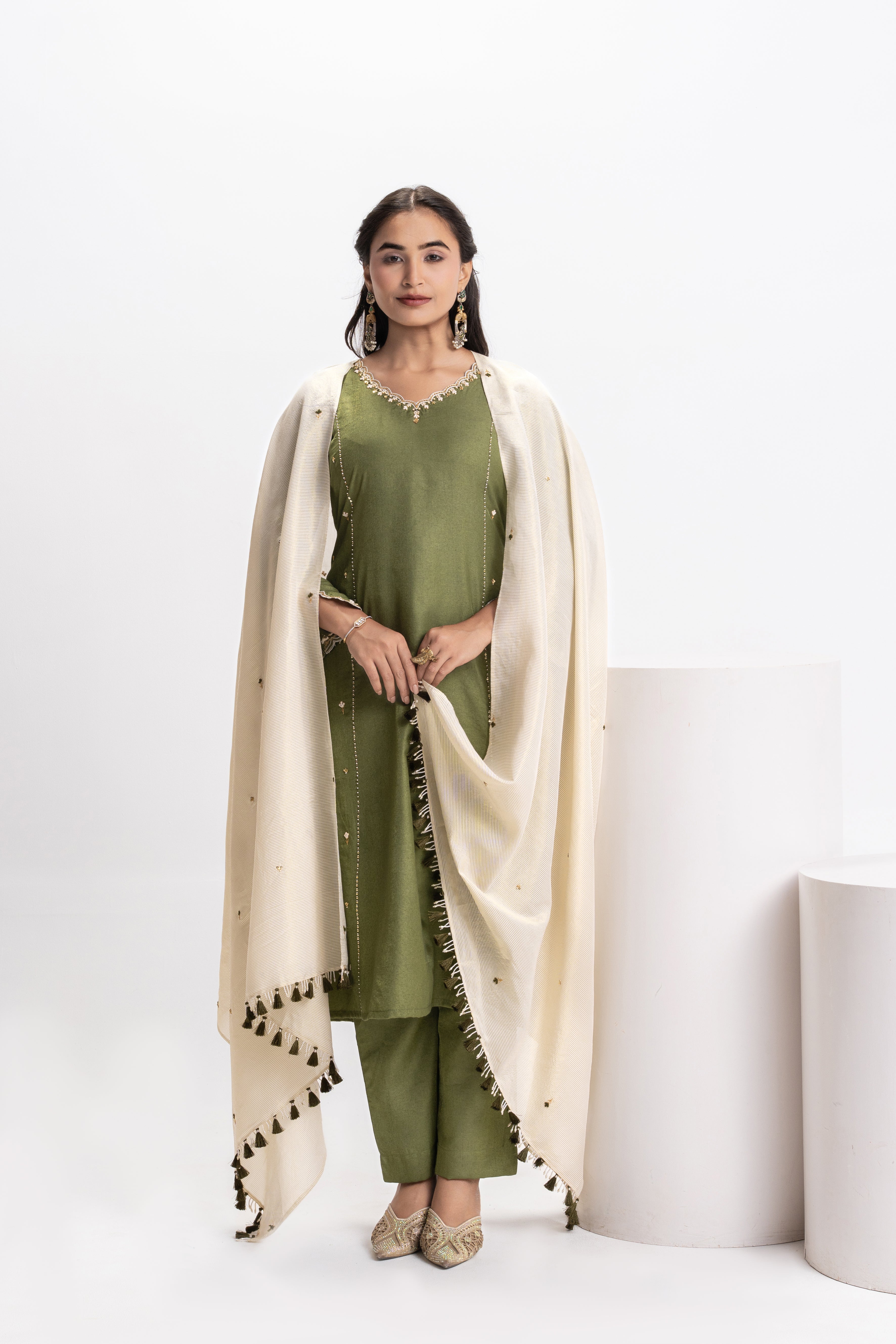 CHANDERI DOUBLE KALI EMBROIDERED KURTA PANT SET