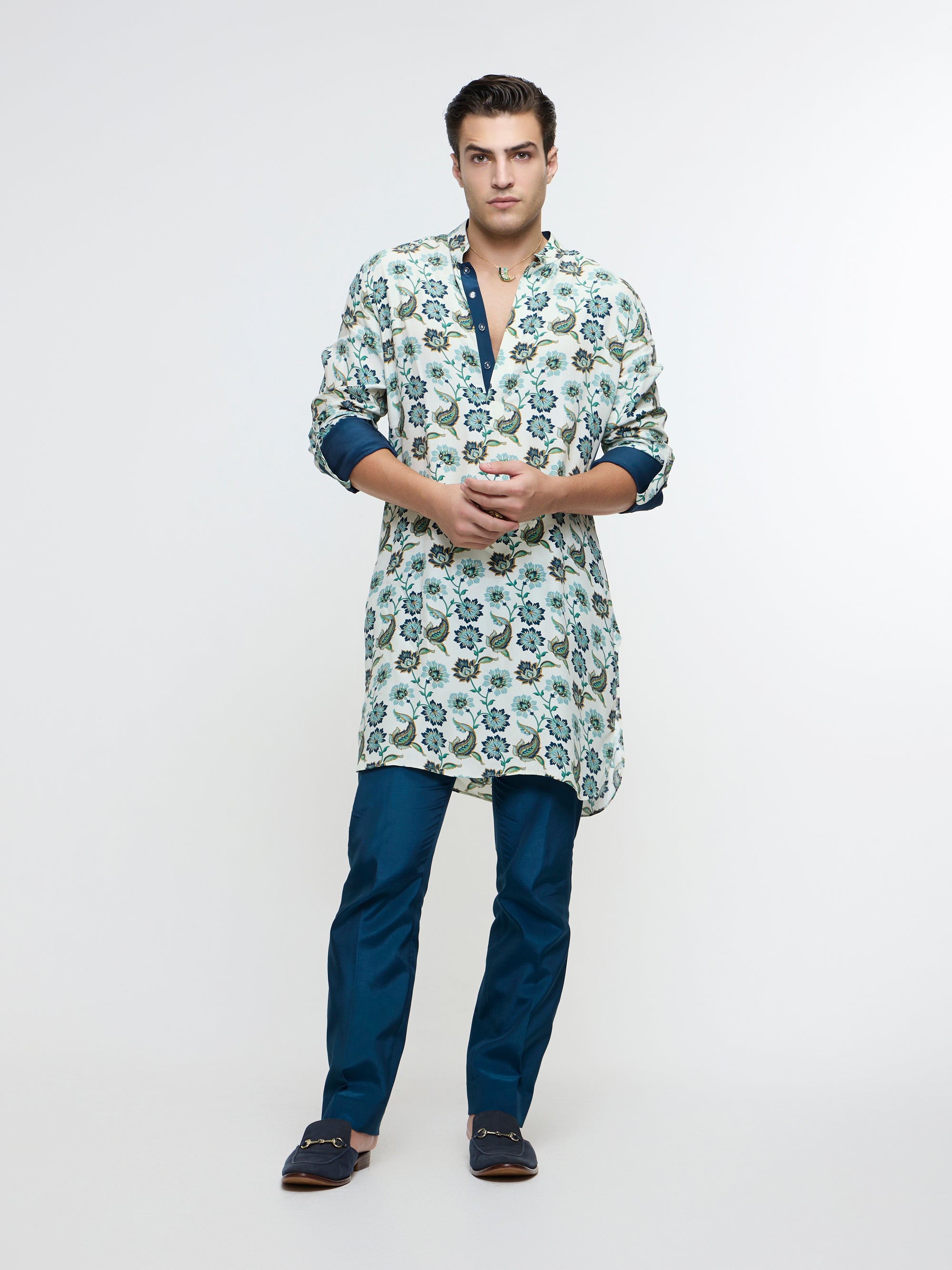 IVAAN WHITE JAAL ROLLED UP KURTA