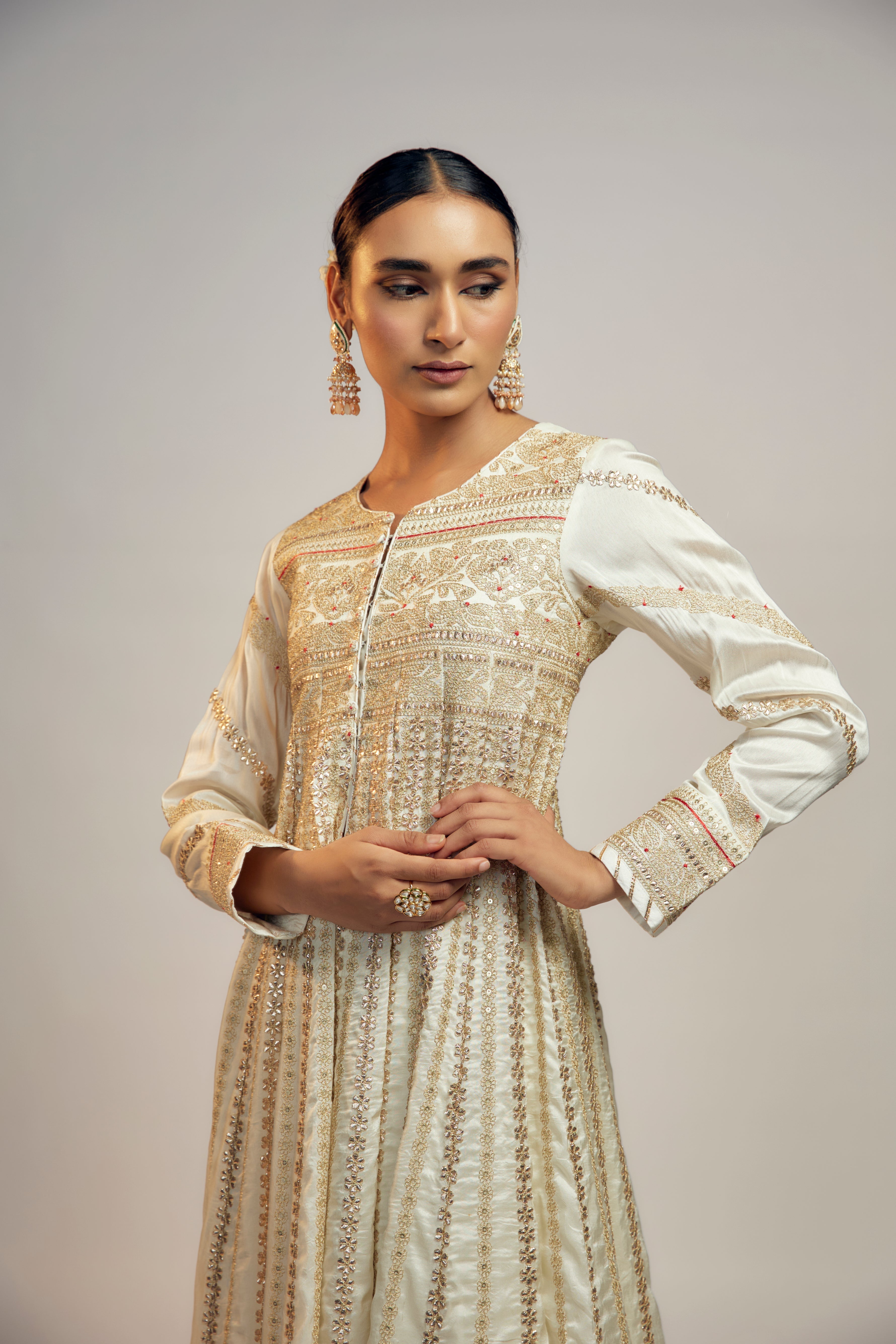 Golconda Suhana Ag set