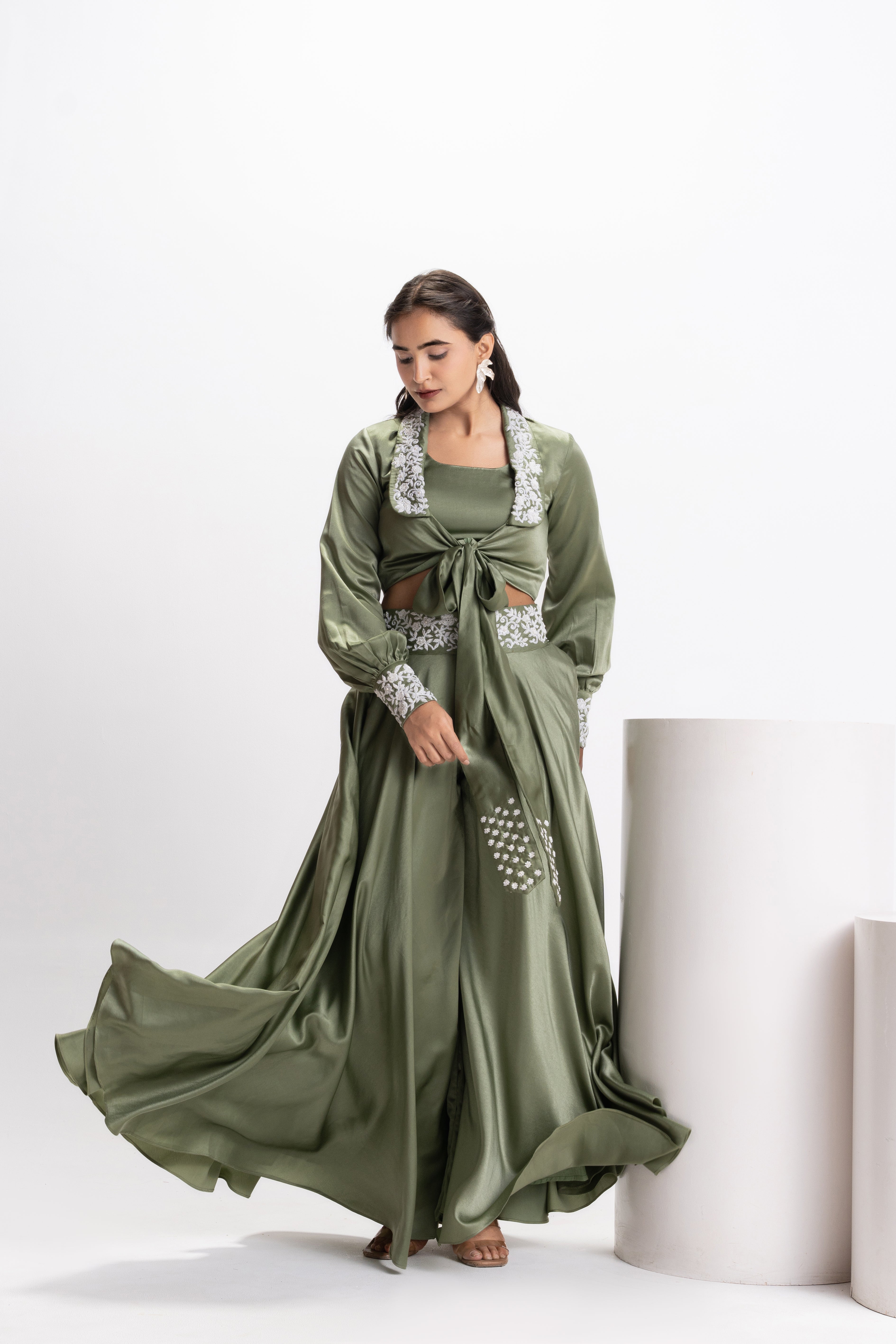 GREEN EMBELLISHED 3 PIECES SET