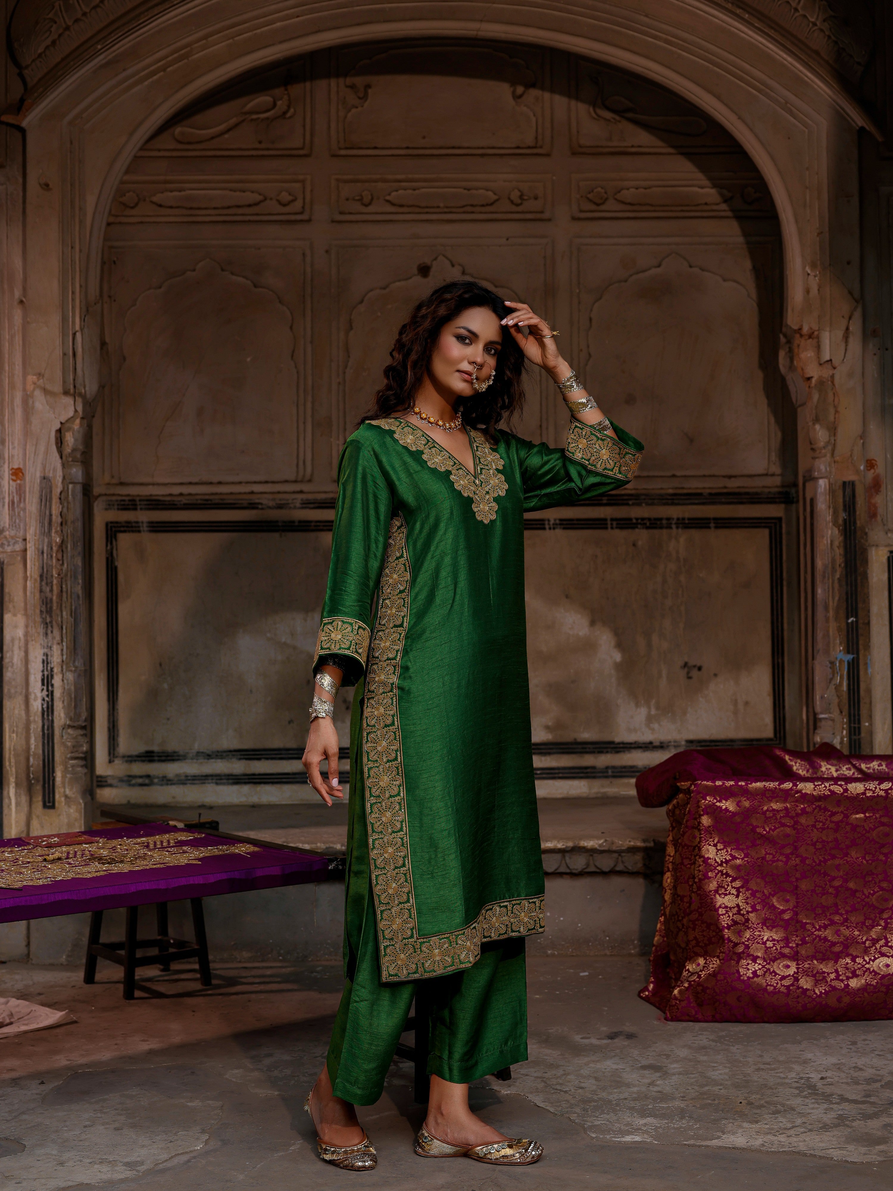 FARNAZ