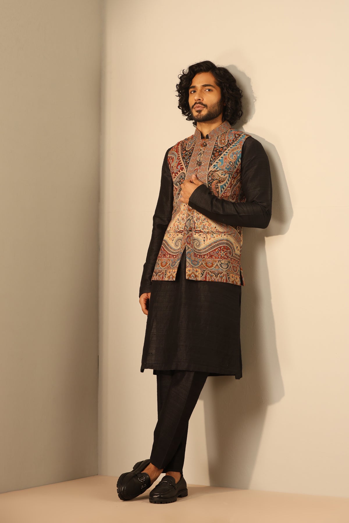 Kian Fine Wool Silk Waist Coat