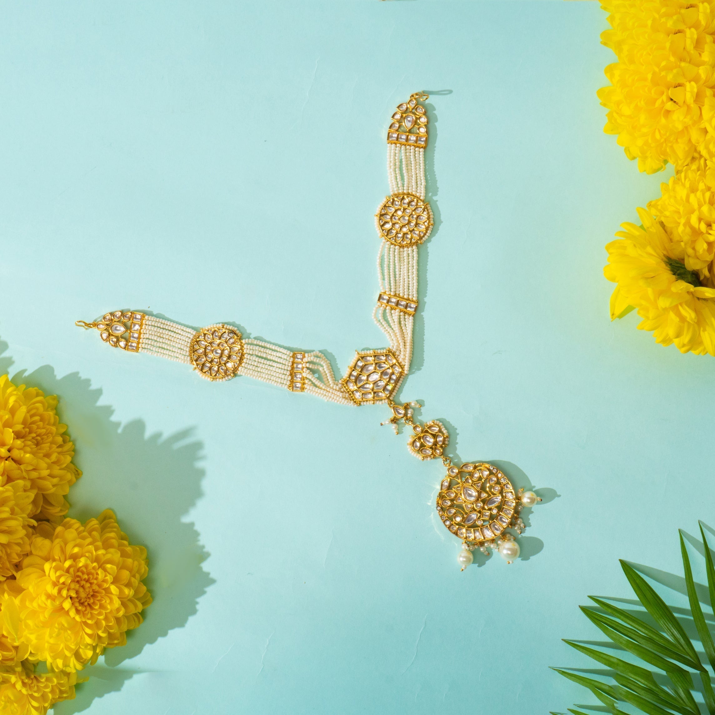 Surbhi Kundan Matha Patti