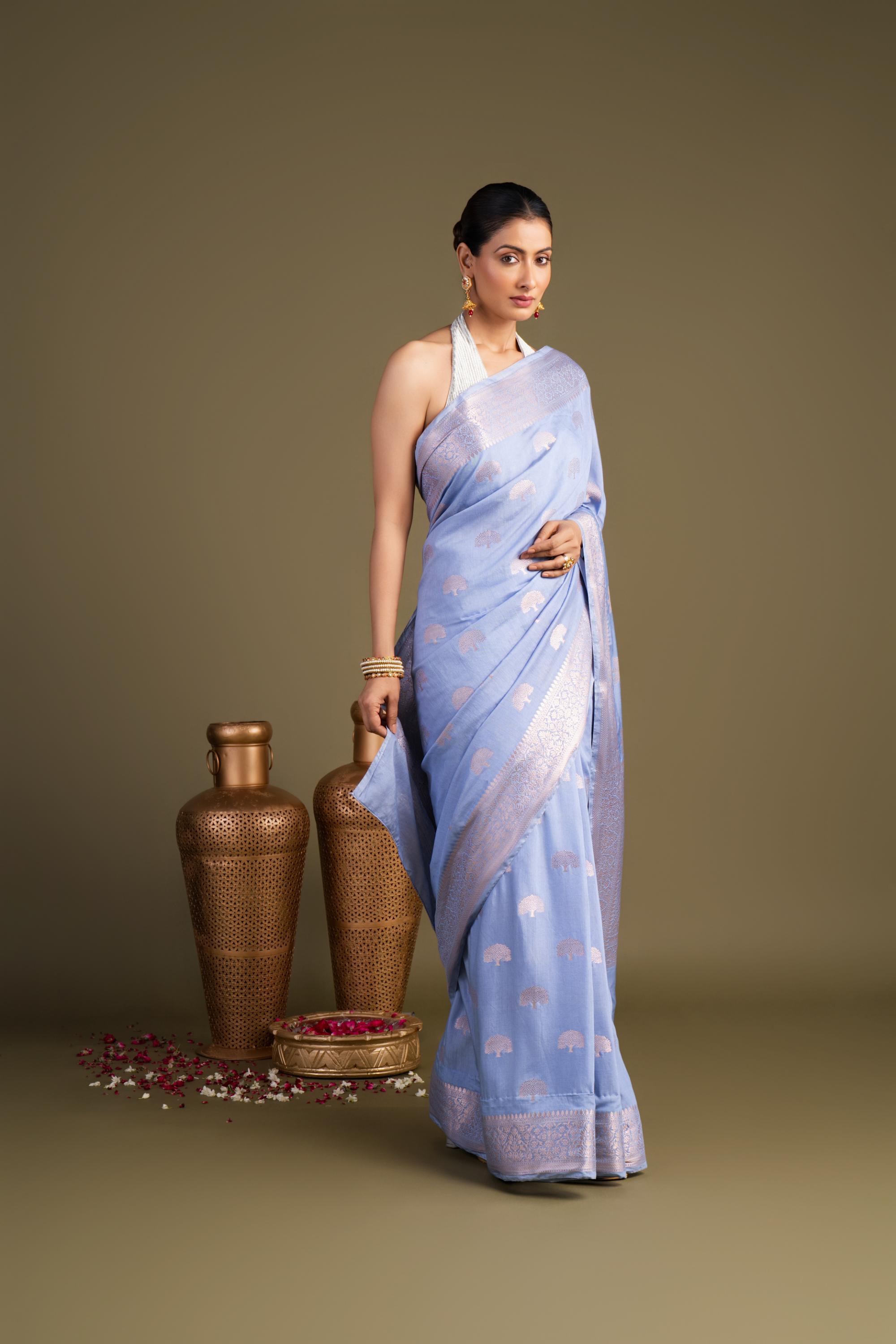 Ice Blue Pure Monga Silk Banarasi Handloom Saree?