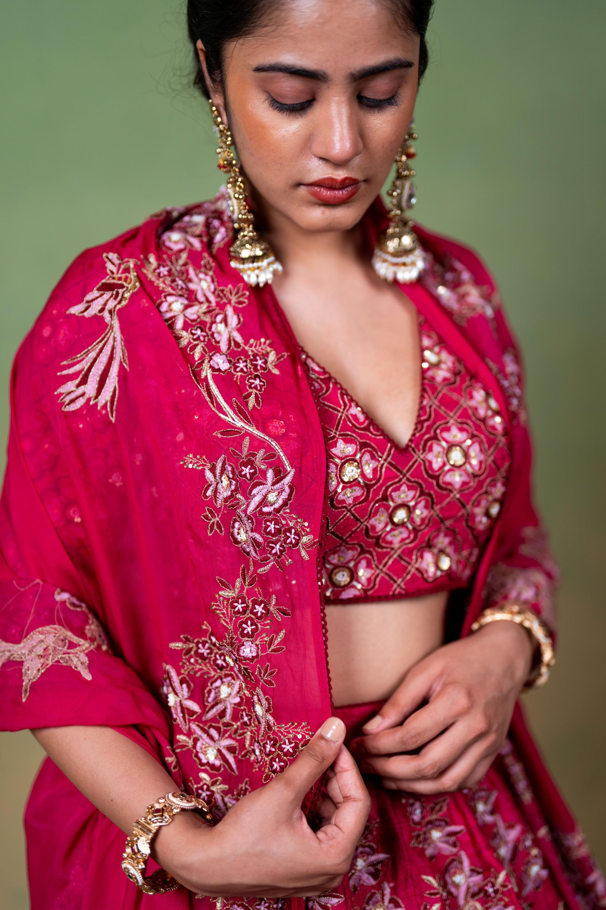 MORIKA LEHENGA
