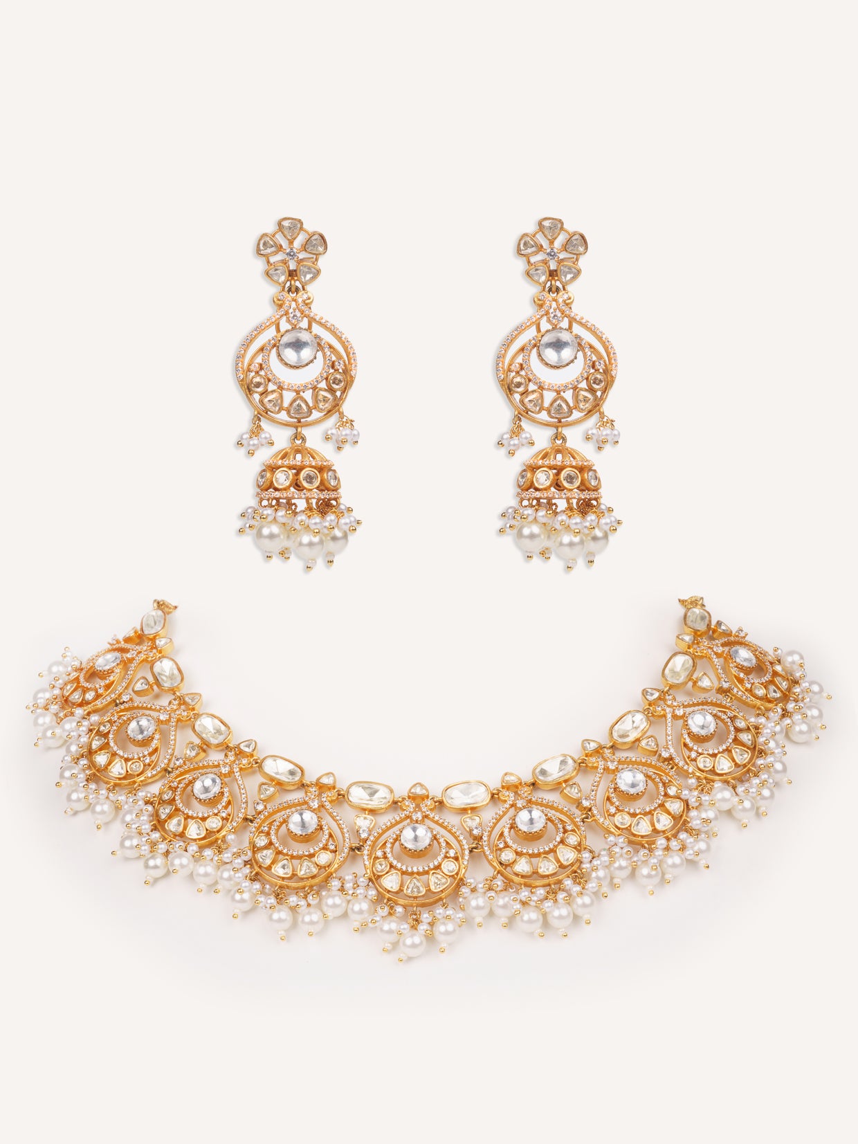 Elegant and classy moissanite necklace set with matching earrings