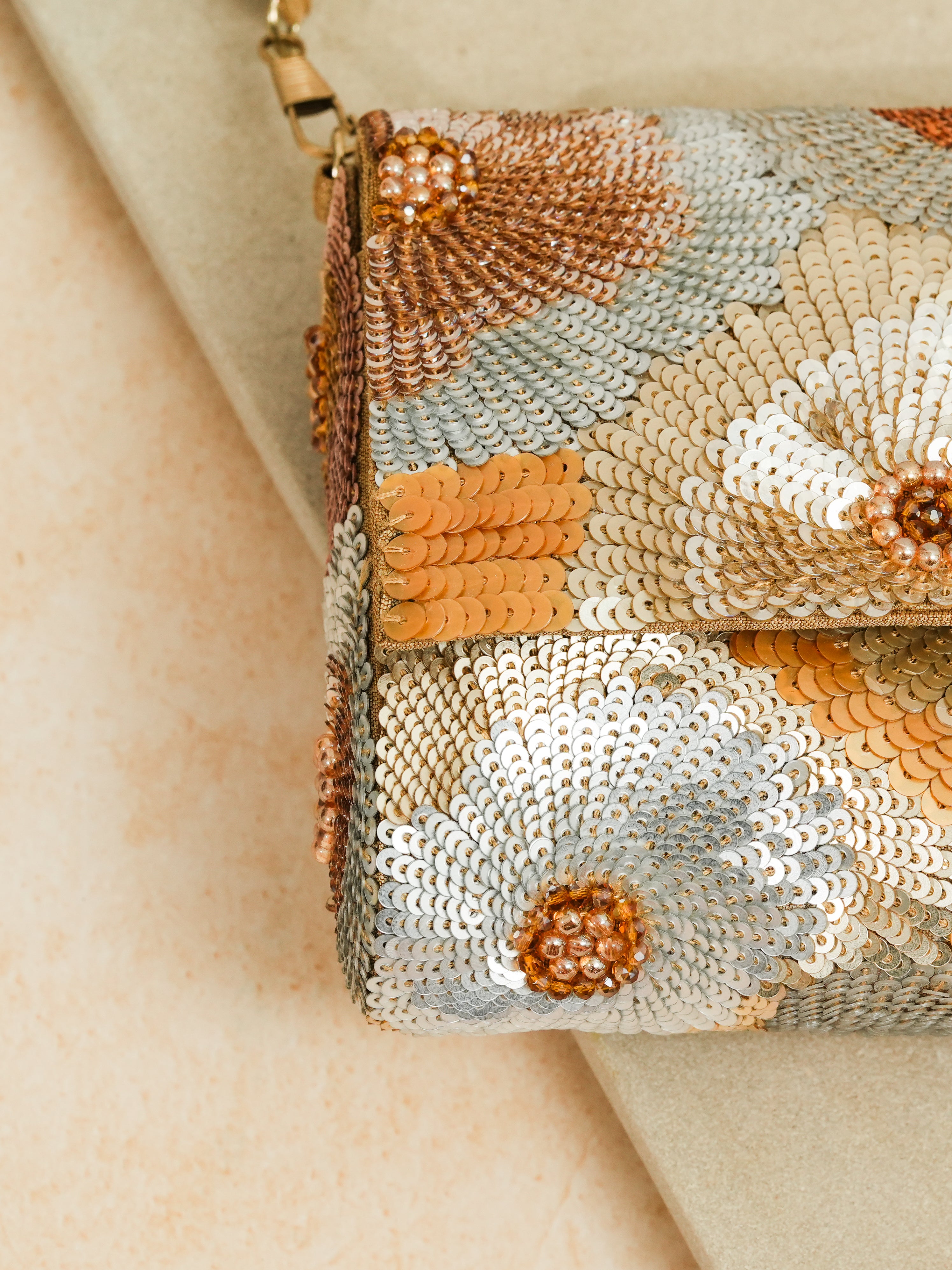 Flower sequin clutch