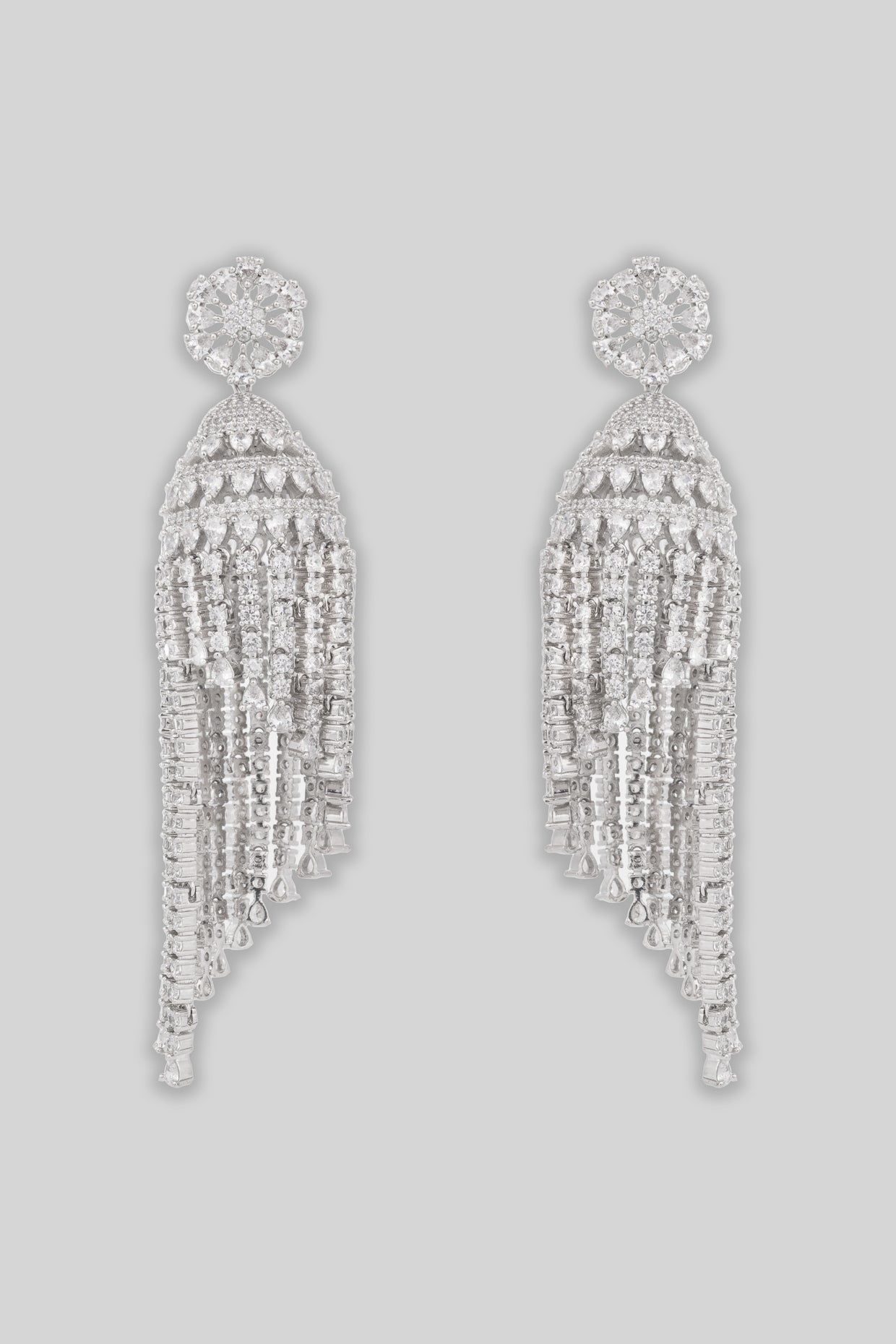 Bold and exquisite diamond jhumki dangler